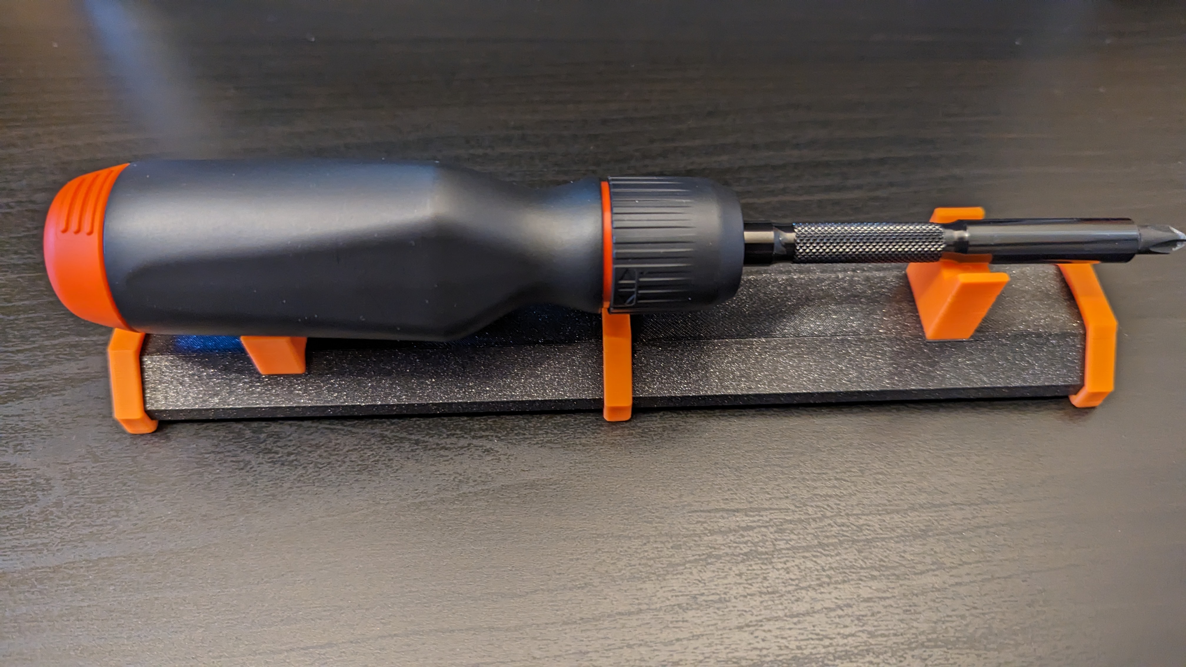 LTT Screwdriver Holder por JonnyBooker Descargar modelo STL gratuito