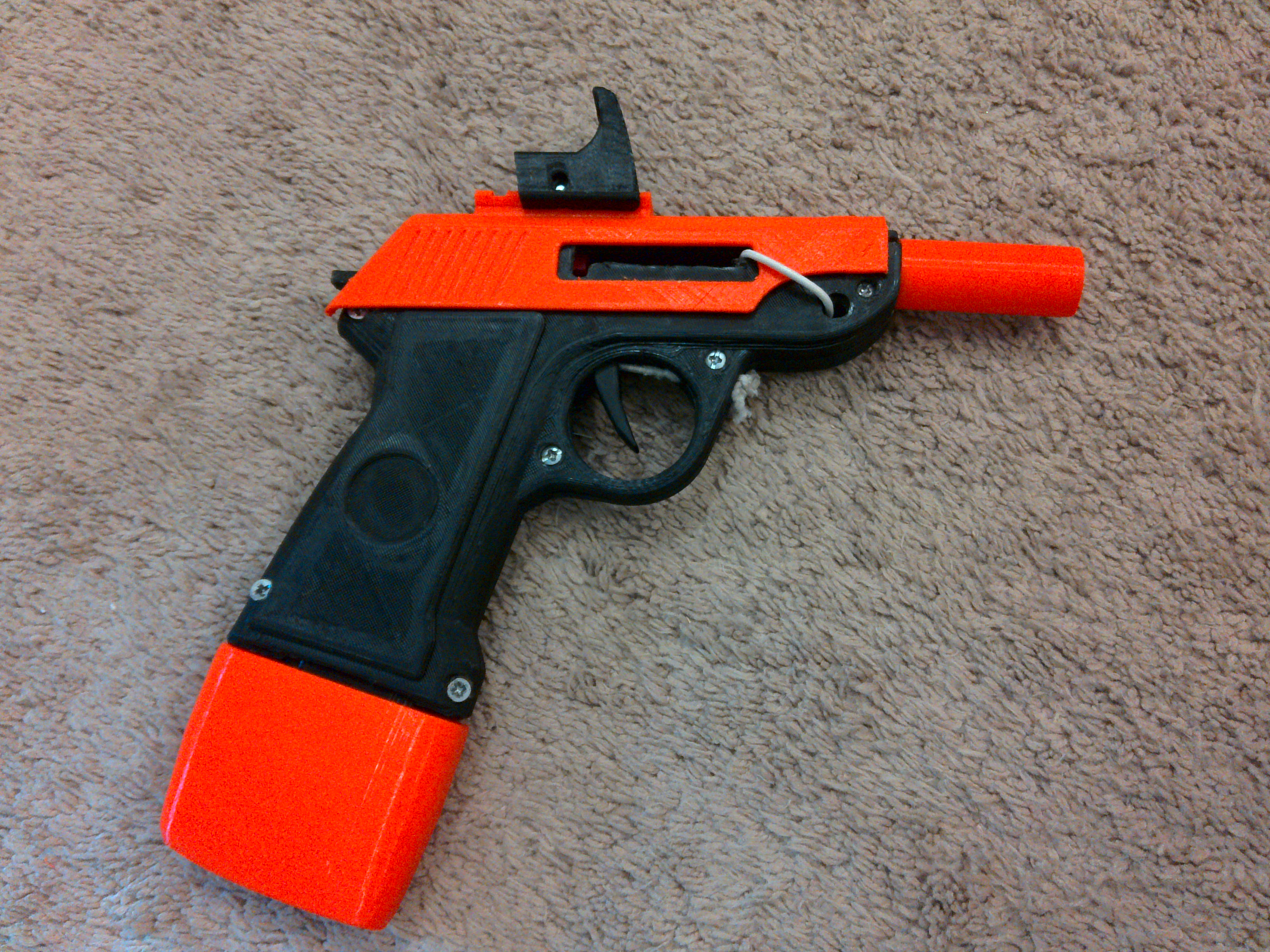 Mod Kit for "TF2 Pistol" by methanejuice. (Nightingale mag fed Nerf string blaster)