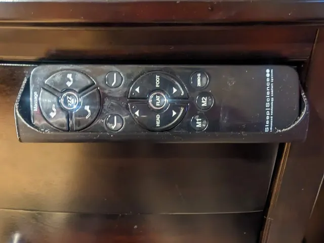 Sleep Science Remote Holder