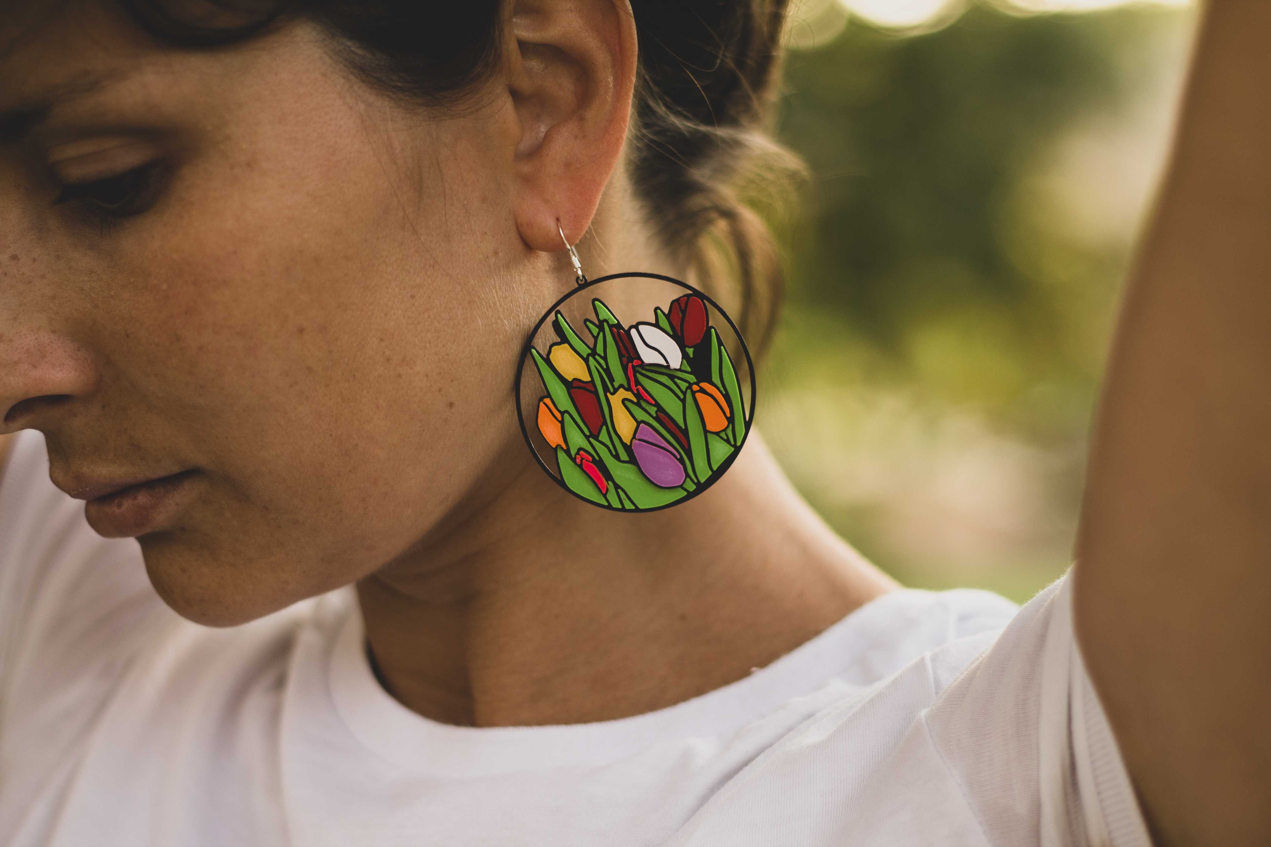 Miniatura 2 do modelo 3D Flower Earrings