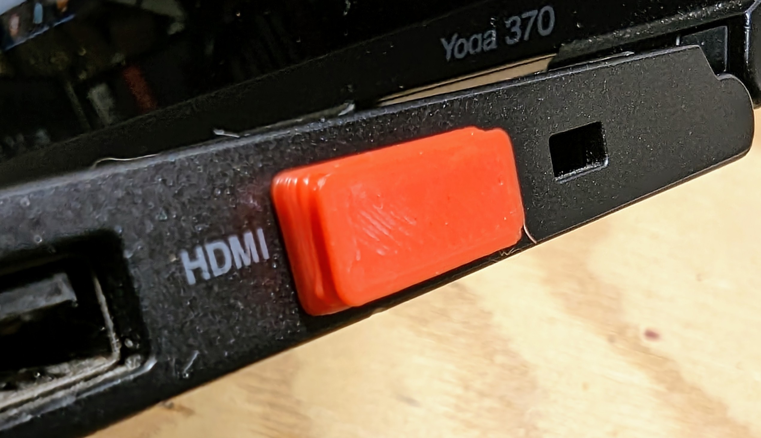 HDMI Dust Cover/Plug/Cap by mfischer79 Download free STL model