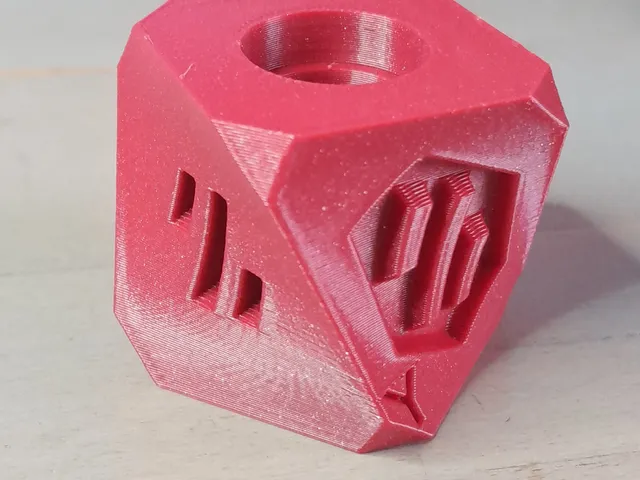 Twisted Voron Cube + baulbe