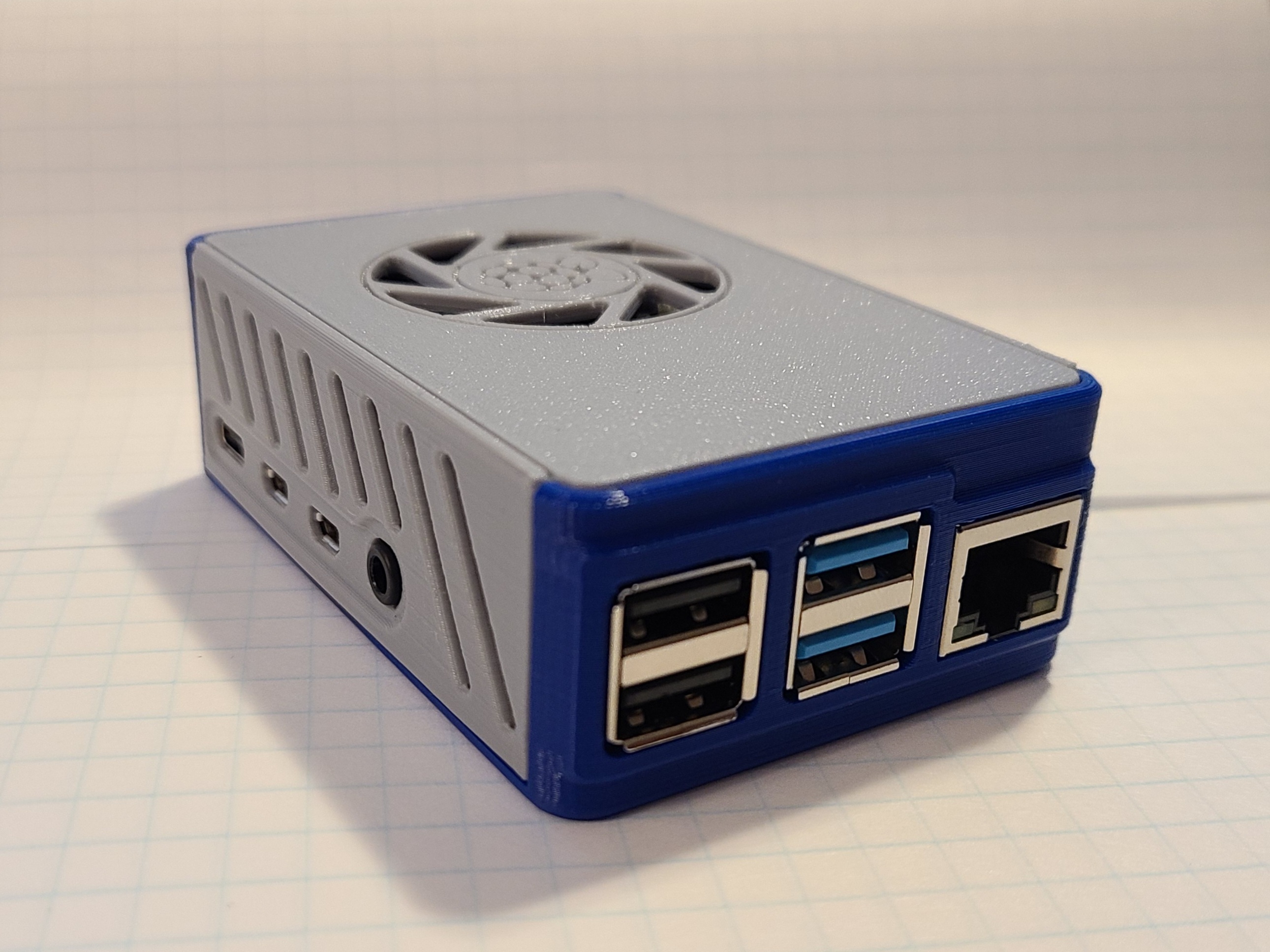 Raspberry Pi 4B Case