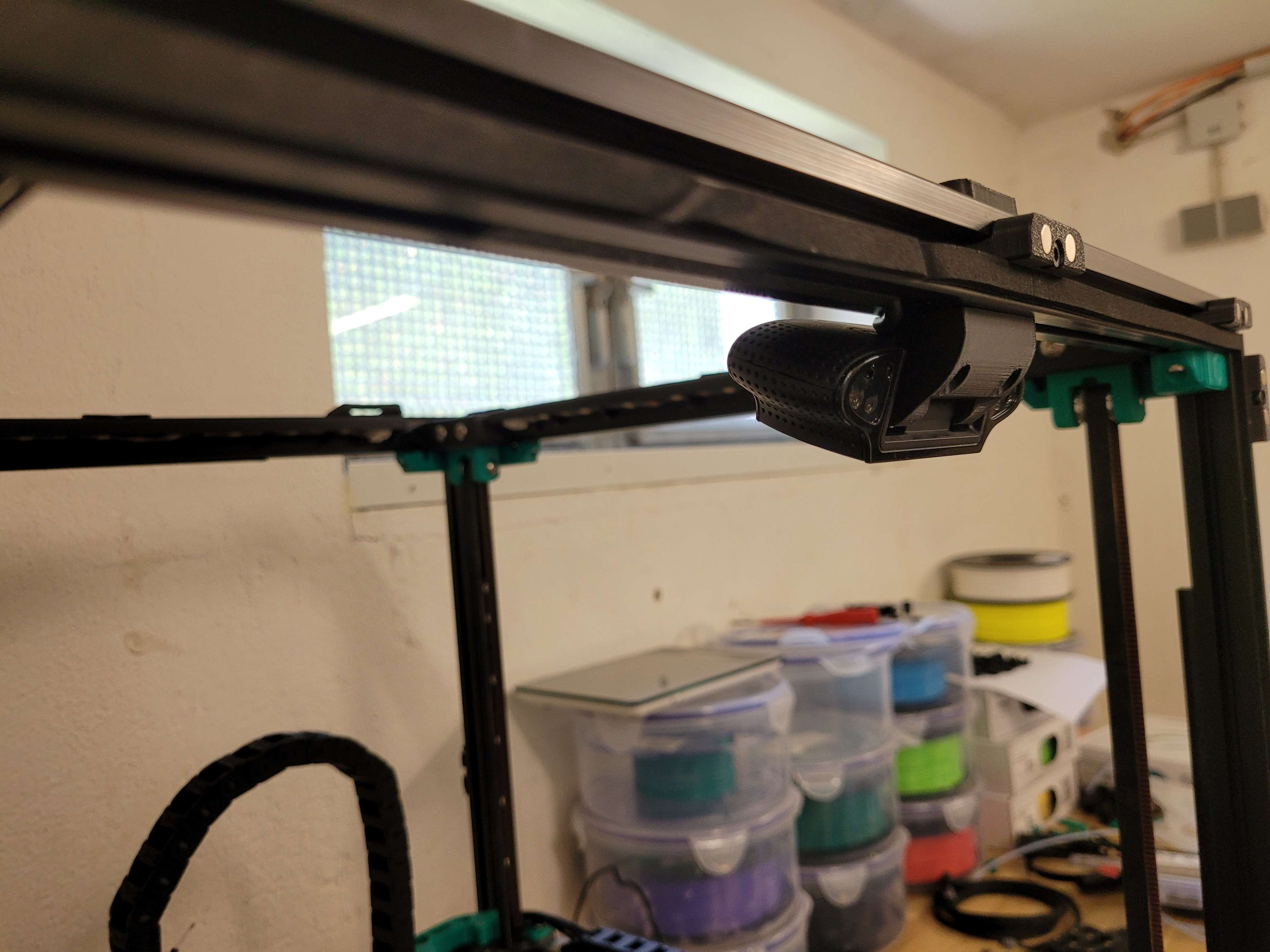 Logitech C920 mount for extrusion