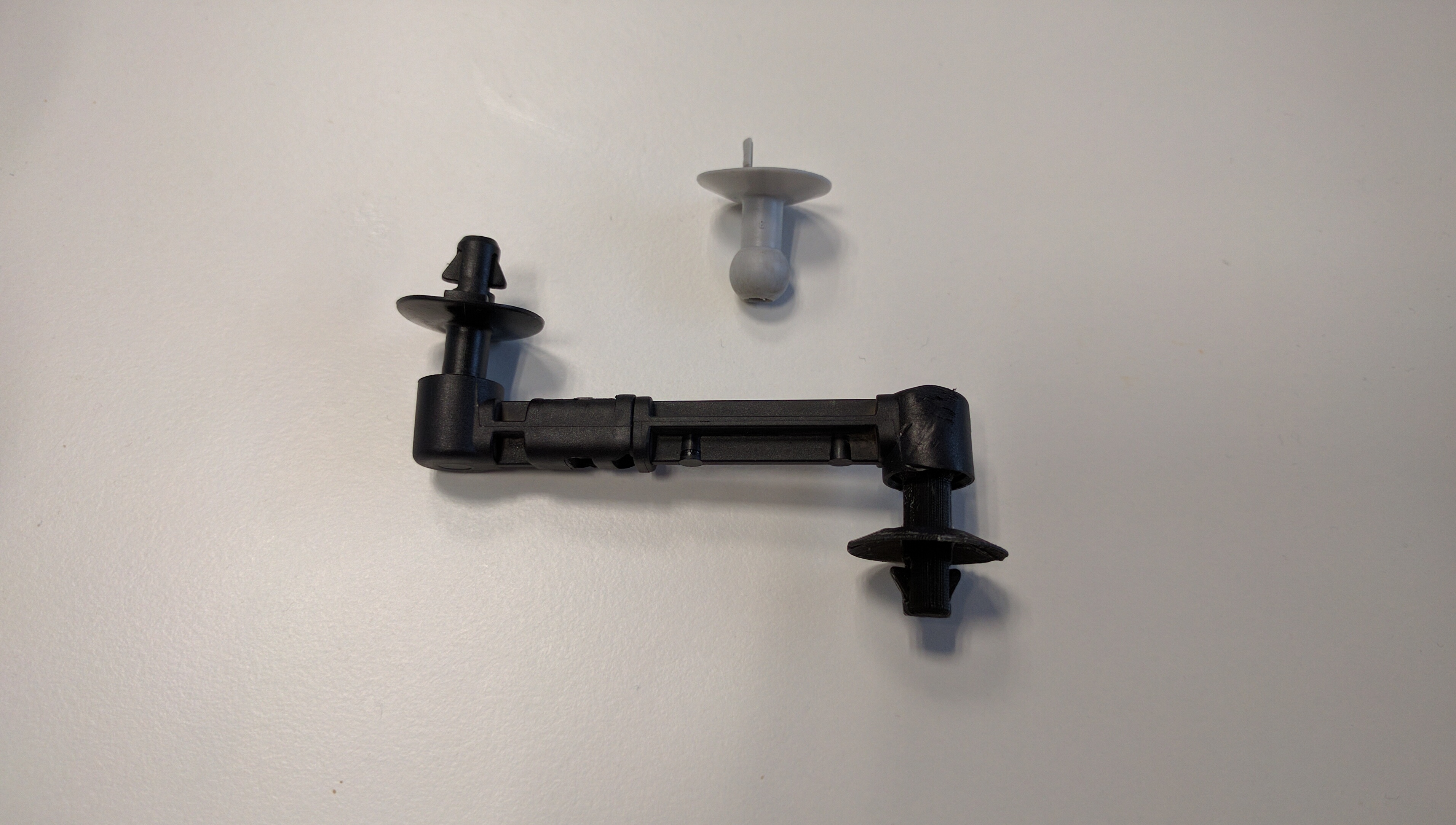 Renault Espace headlight level sensor articulation by MadMax3D