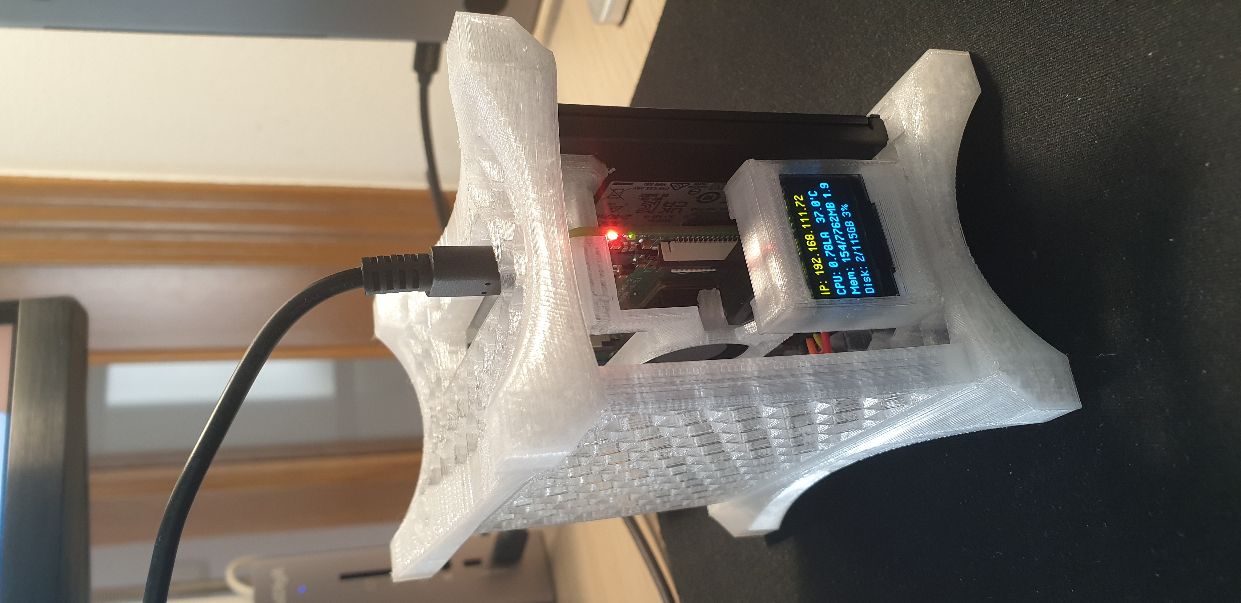 Miniatura 2 do modelo 3D Raspberry Pi 4b SATA SSD modular frame case