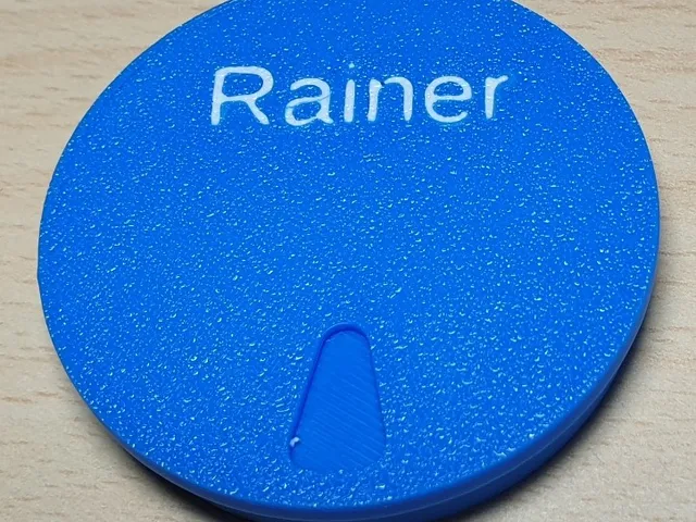Customizable Pill-Box with Magnets (Remix)