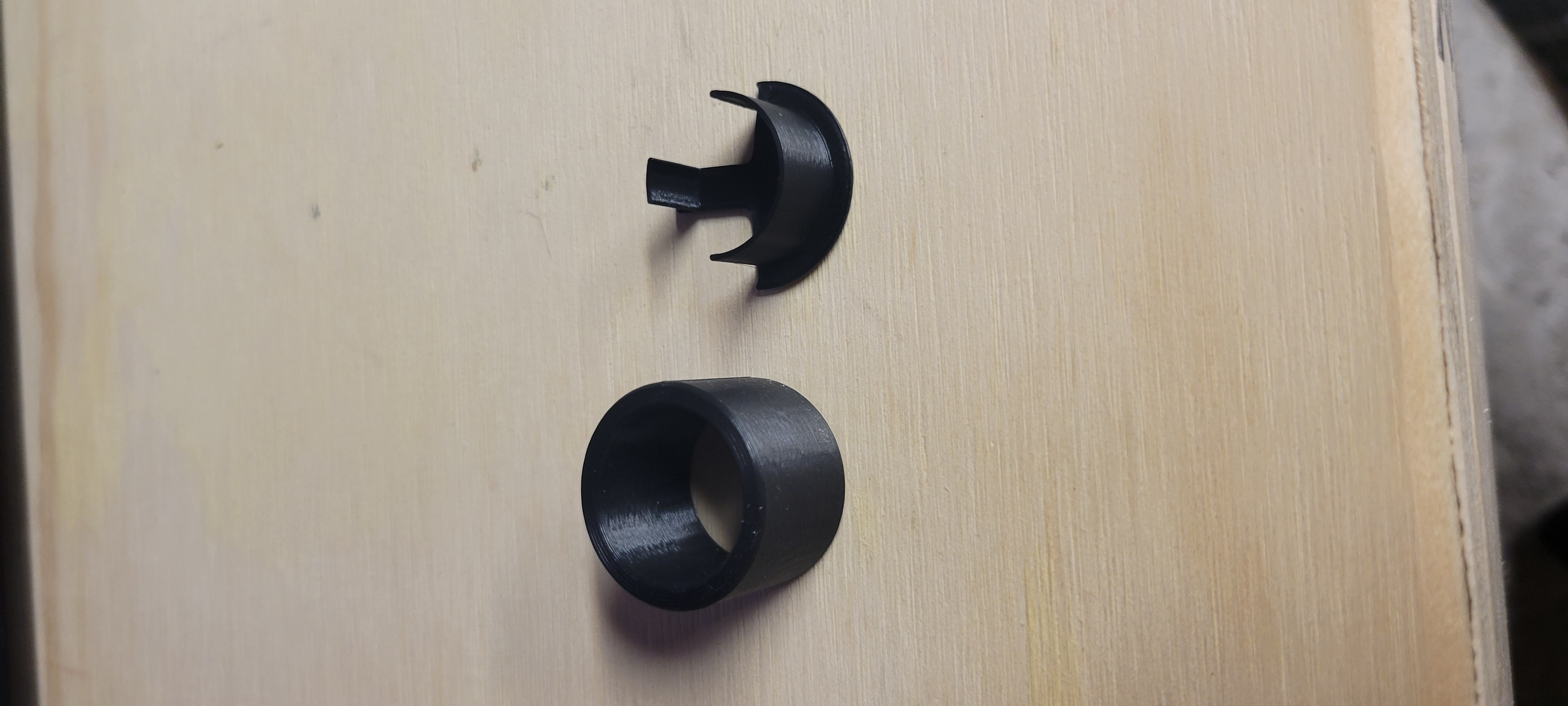 Cable Guide 1in Hole