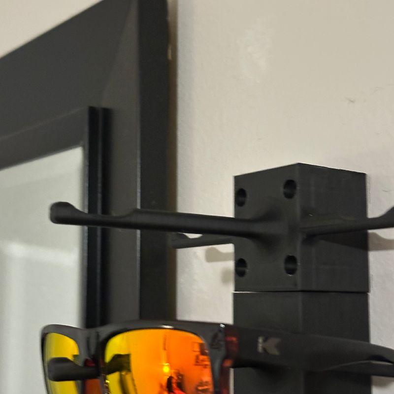 Sunglasses Wall Mounts by Mike Dee | Download free STL model ...