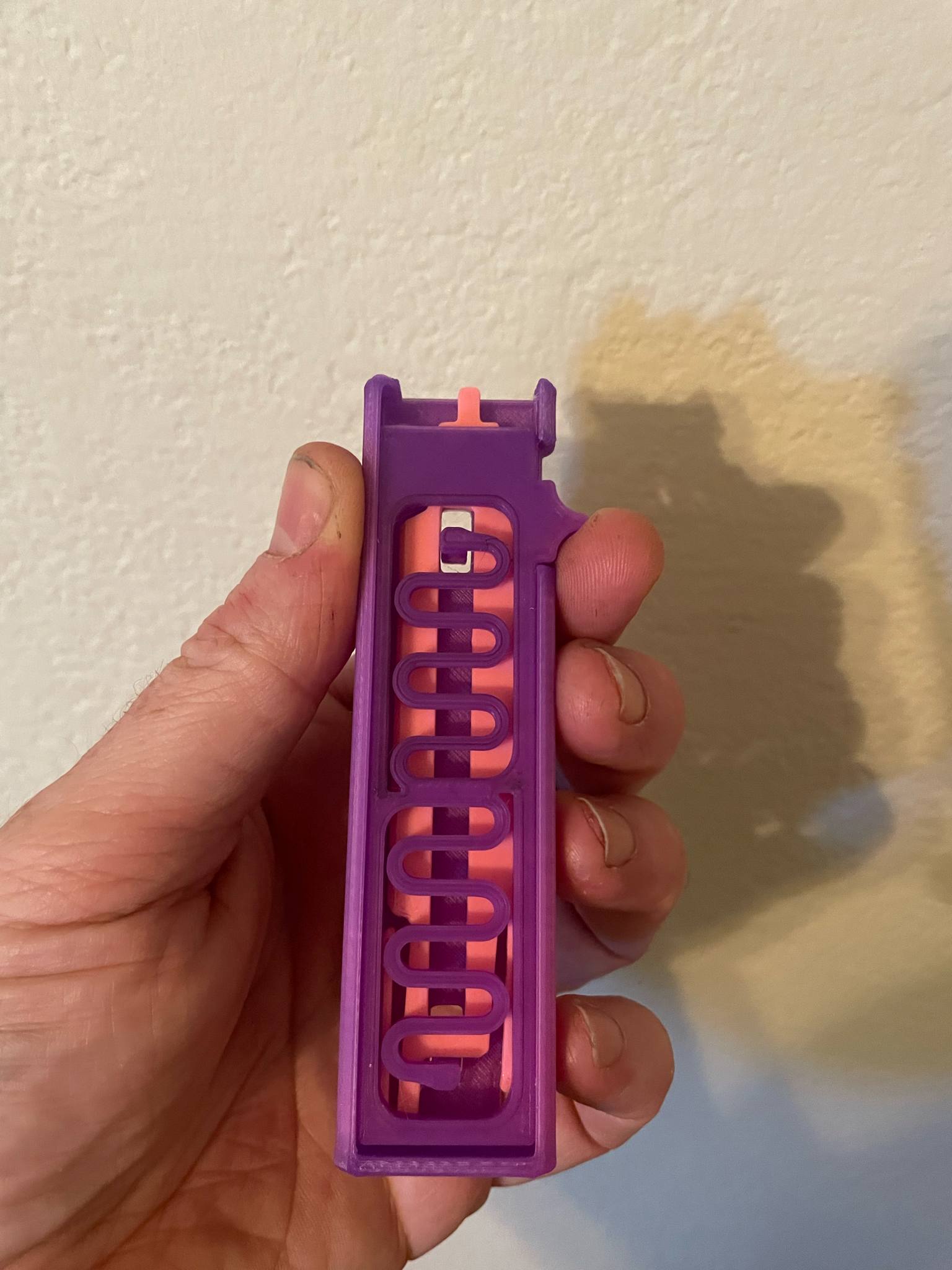 Miniatura 2 do modelo 3D The Finger Switchblade