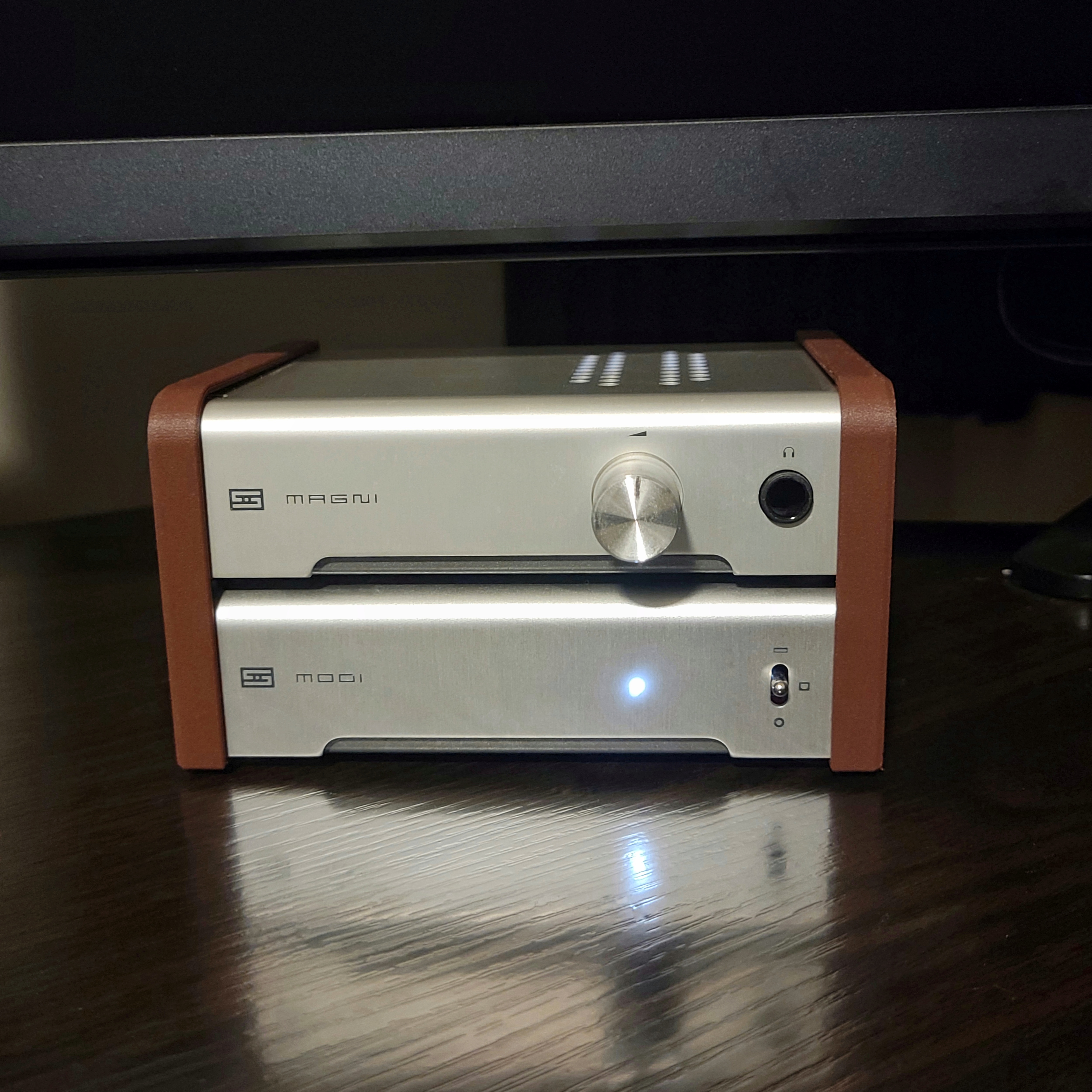 Schiit Stack Holders V1 & V2