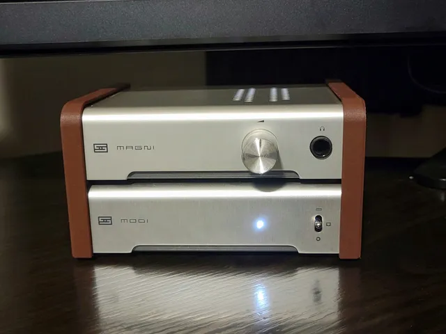 Schiit Stack Holders V1 & V2