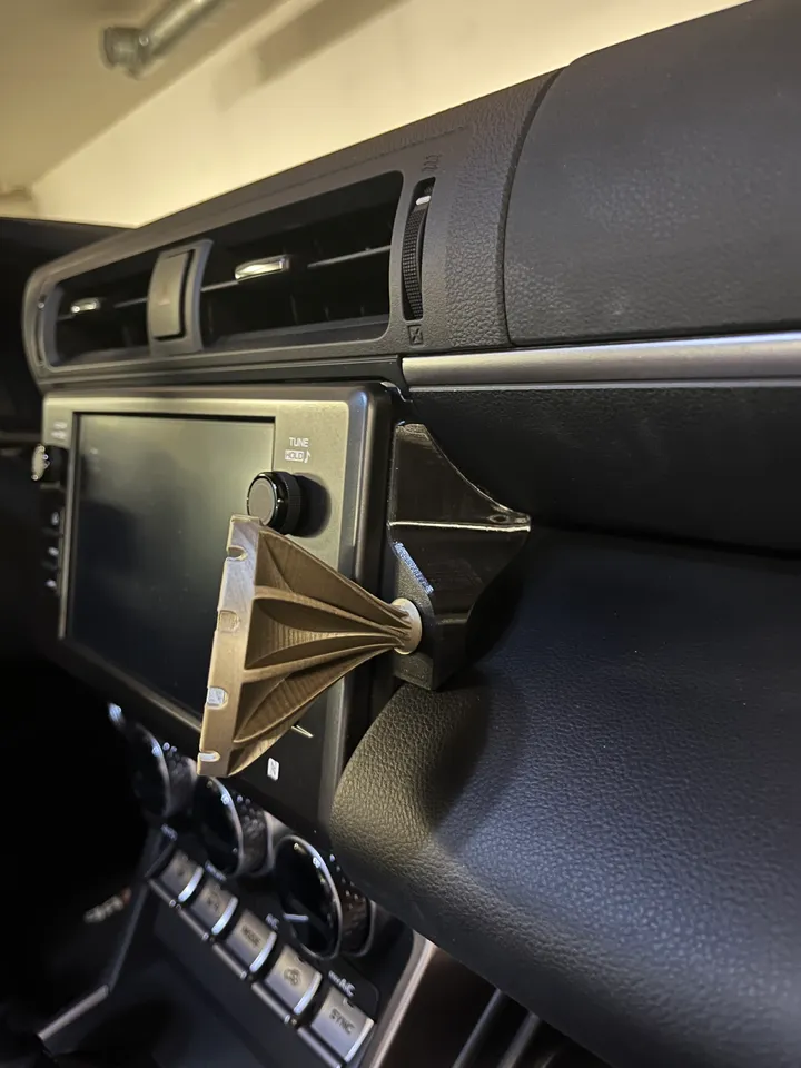 Recommendations for MagSafe car mount? : r/GR86
