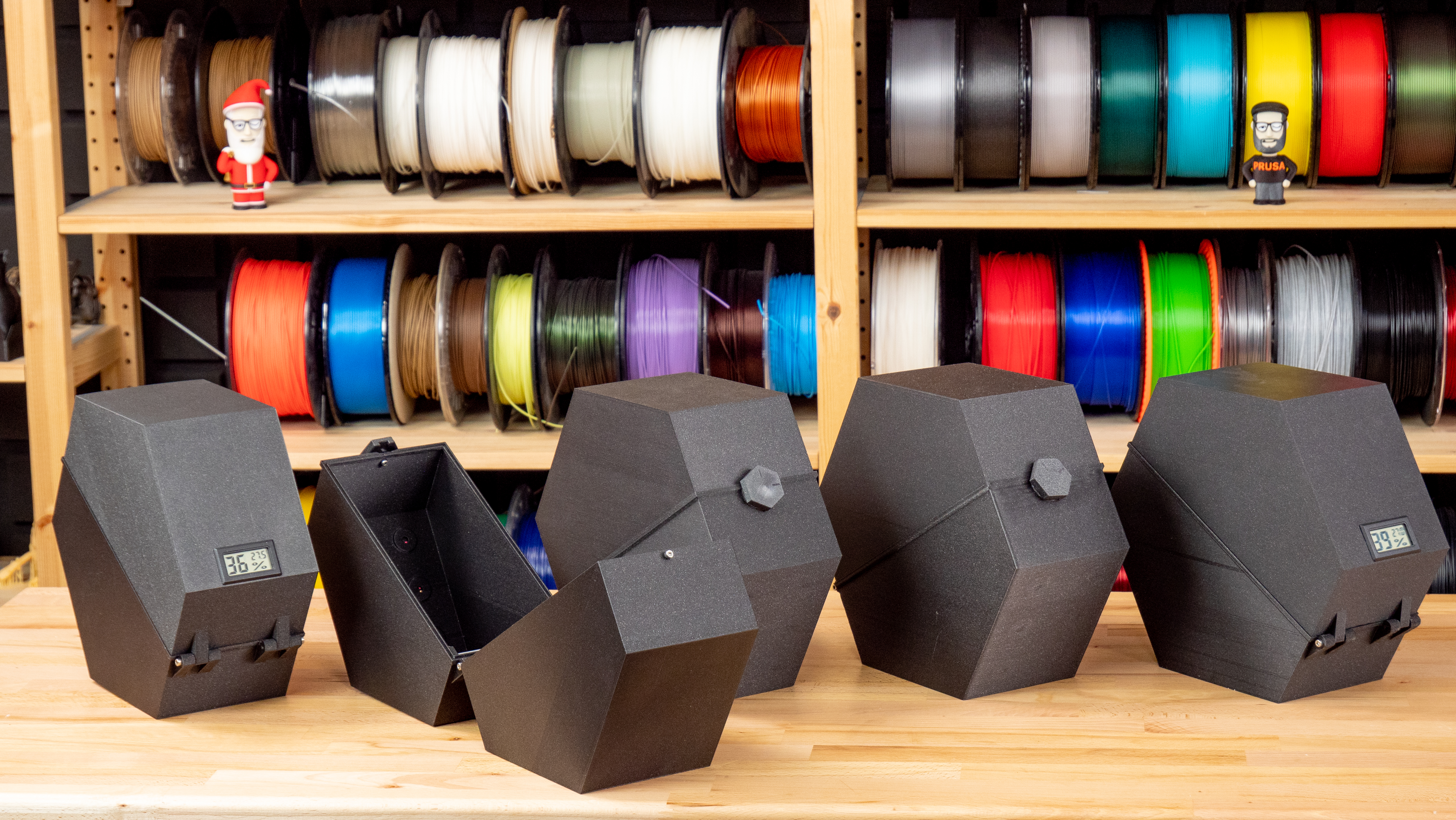 Miniatura 4 do modelo 3D Wall-mounted drybox - with sensor