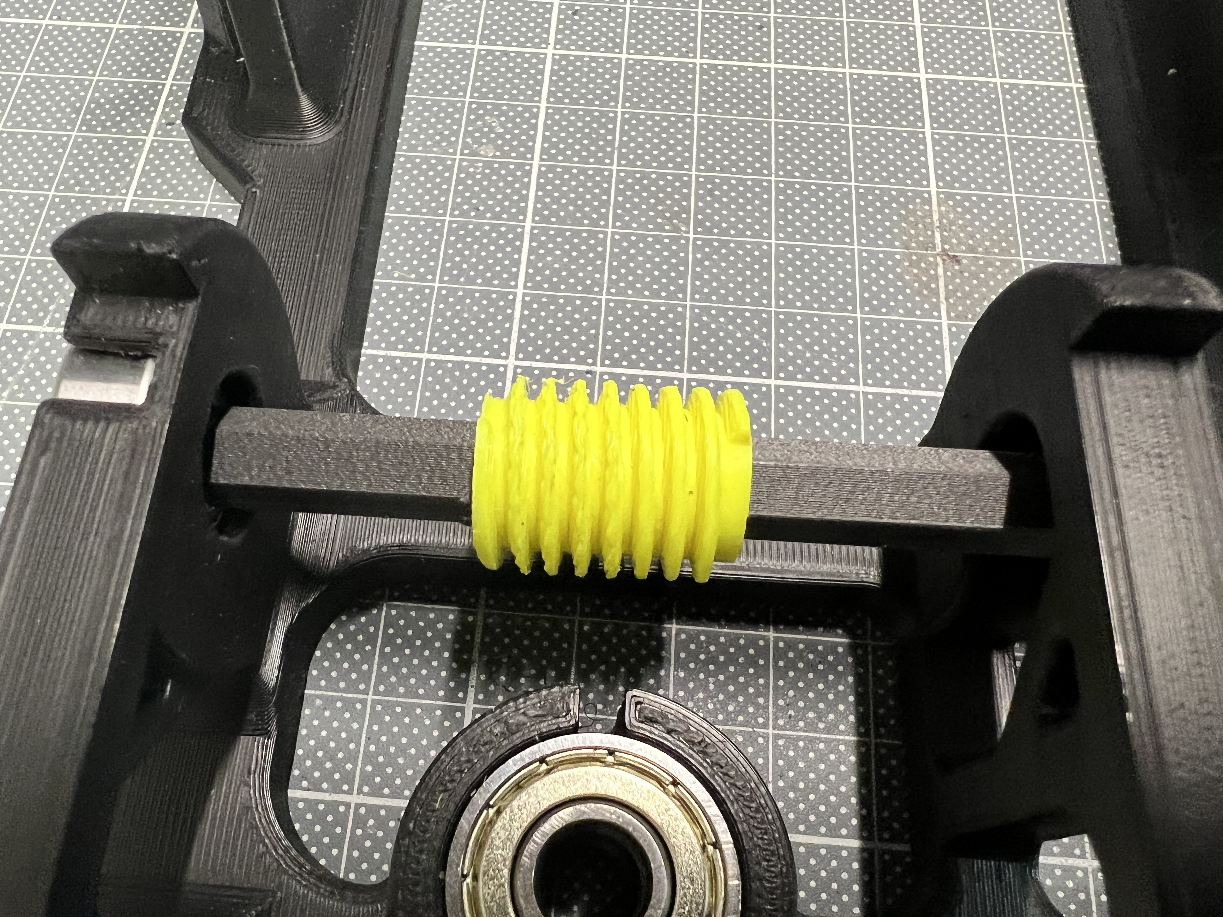 Non wobbling Hexagon Axis for Filament Spool Switcher & Winder