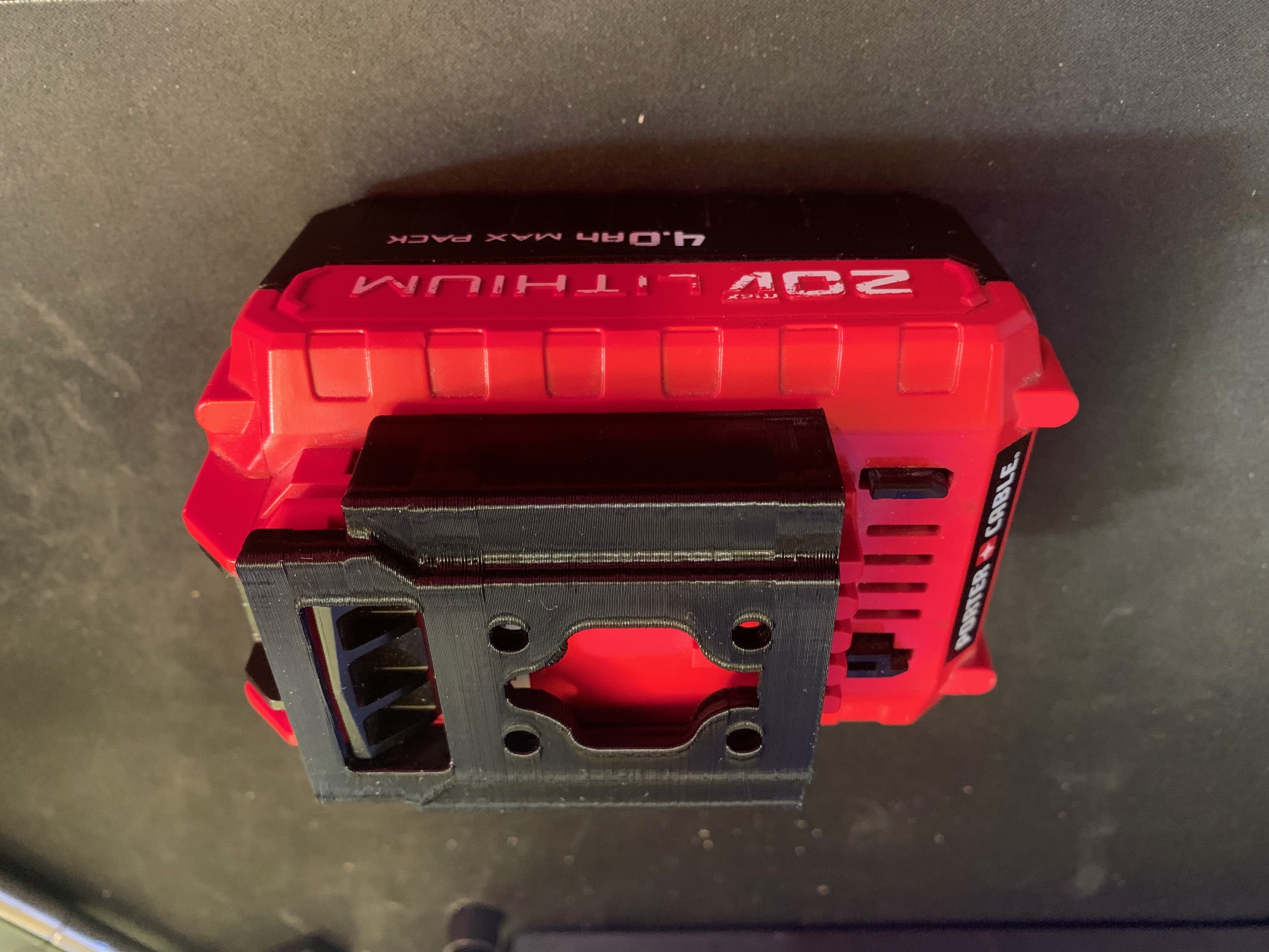 PORTER CABLE Battery Storage/Support Holder (mounts on wall or under