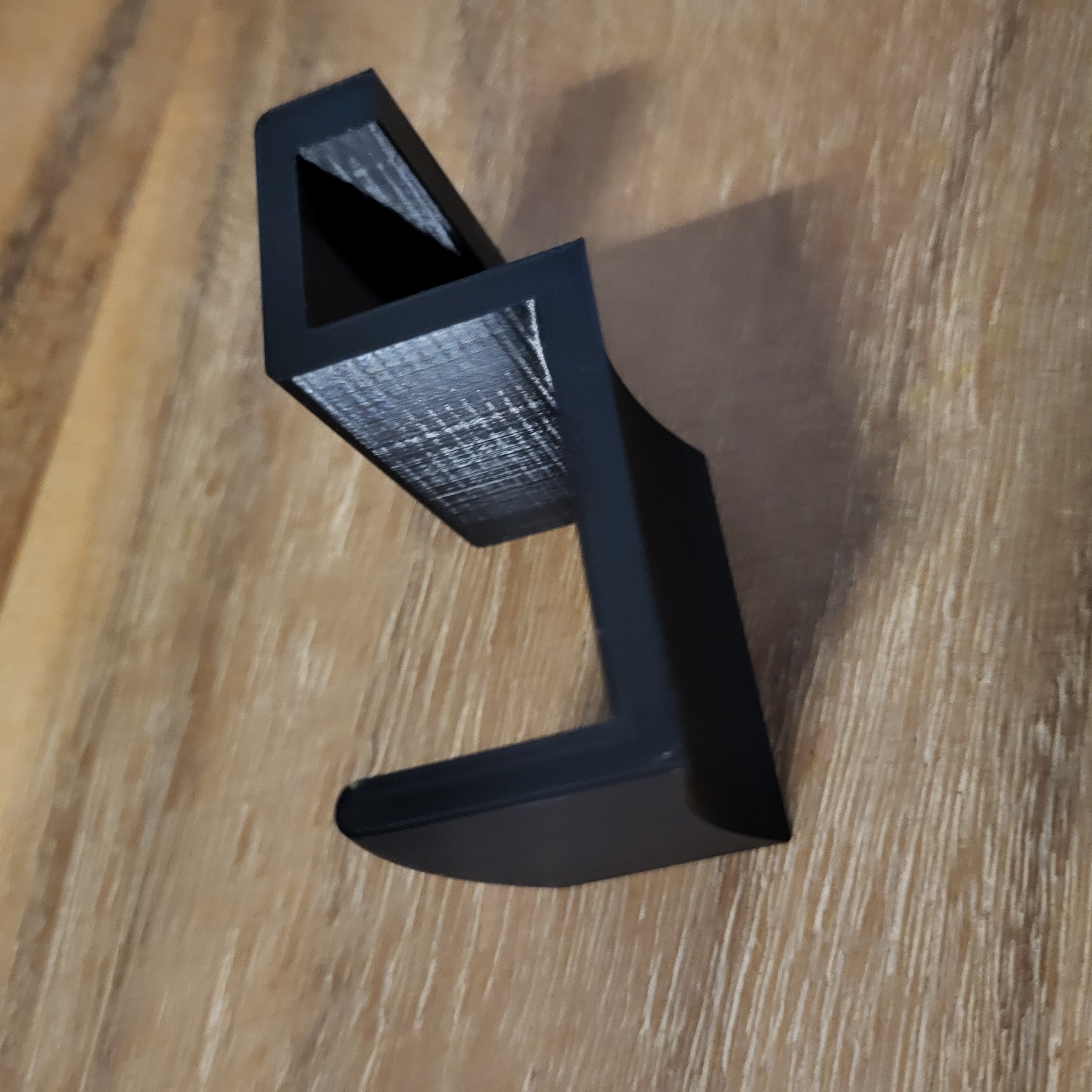 Headphone support for PS4 ~ Support casque de musique pour PS4