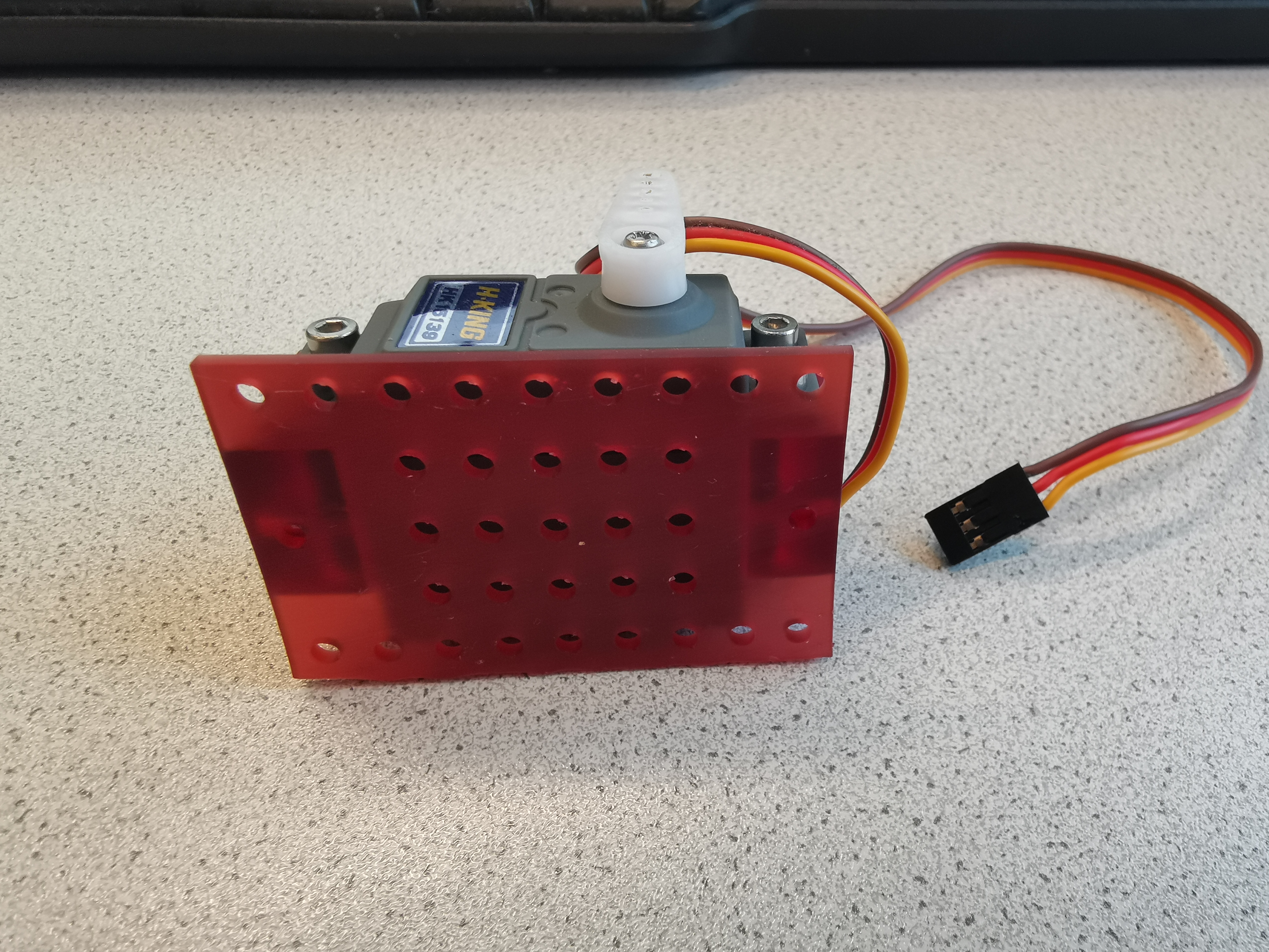 Miniatura 3 do modelo 3D Standard Servo Mount (Flat)