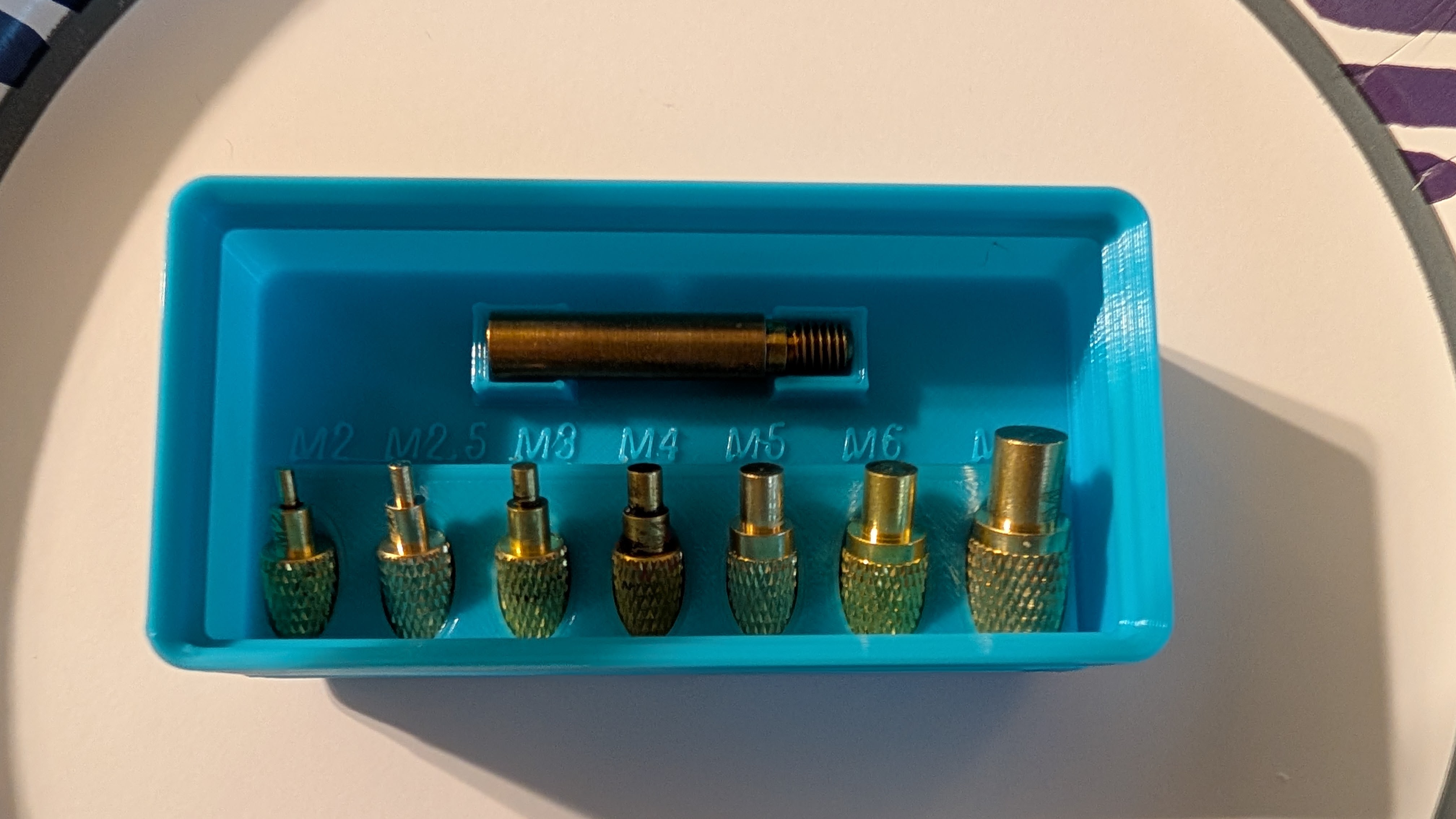 ShineNow Heat-set Insert Tips Magnetic Gridfinity Bin 3D model
