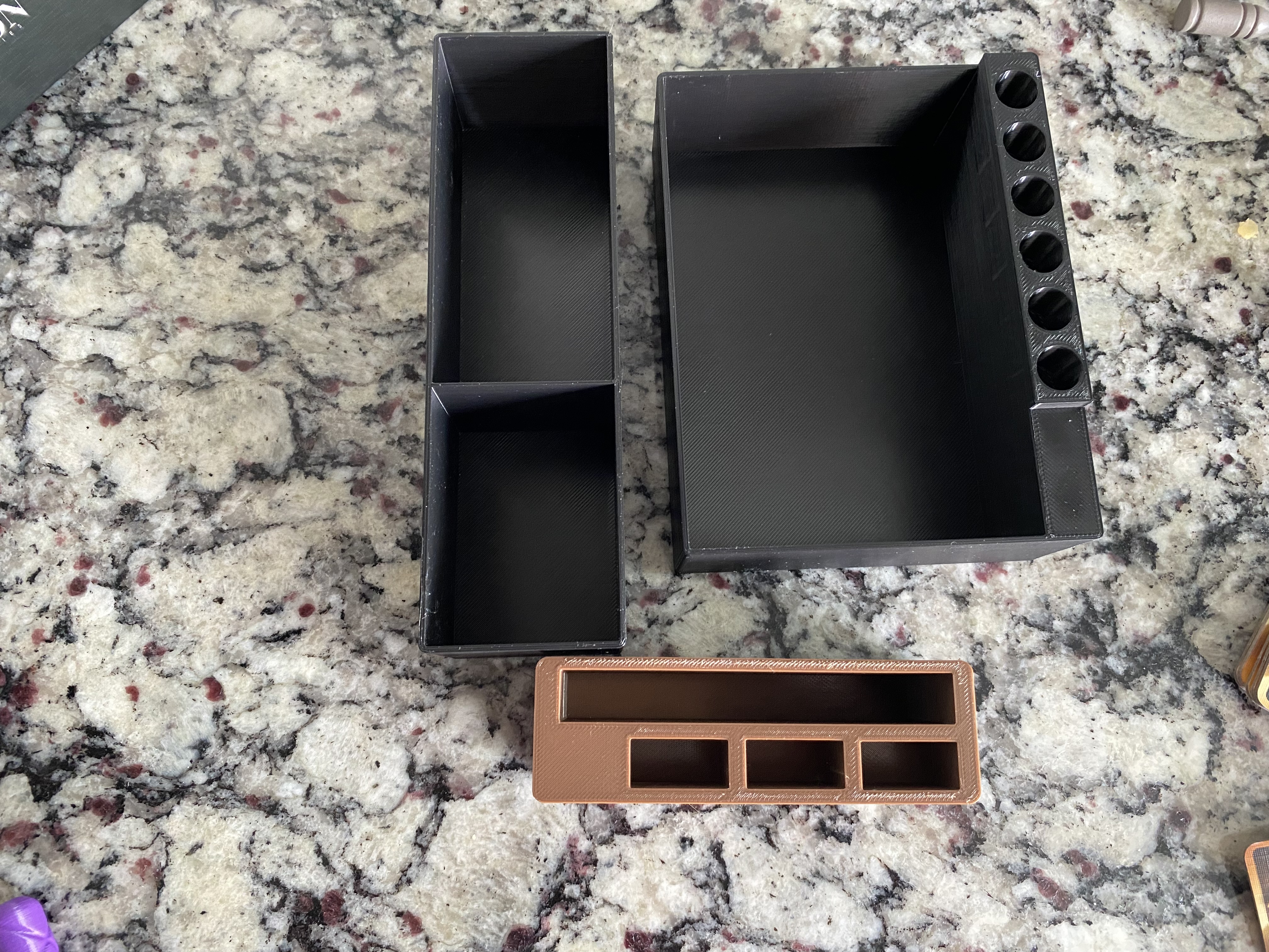 Miniatura 4 do modelo 3D Deception Compact Board Game Insert