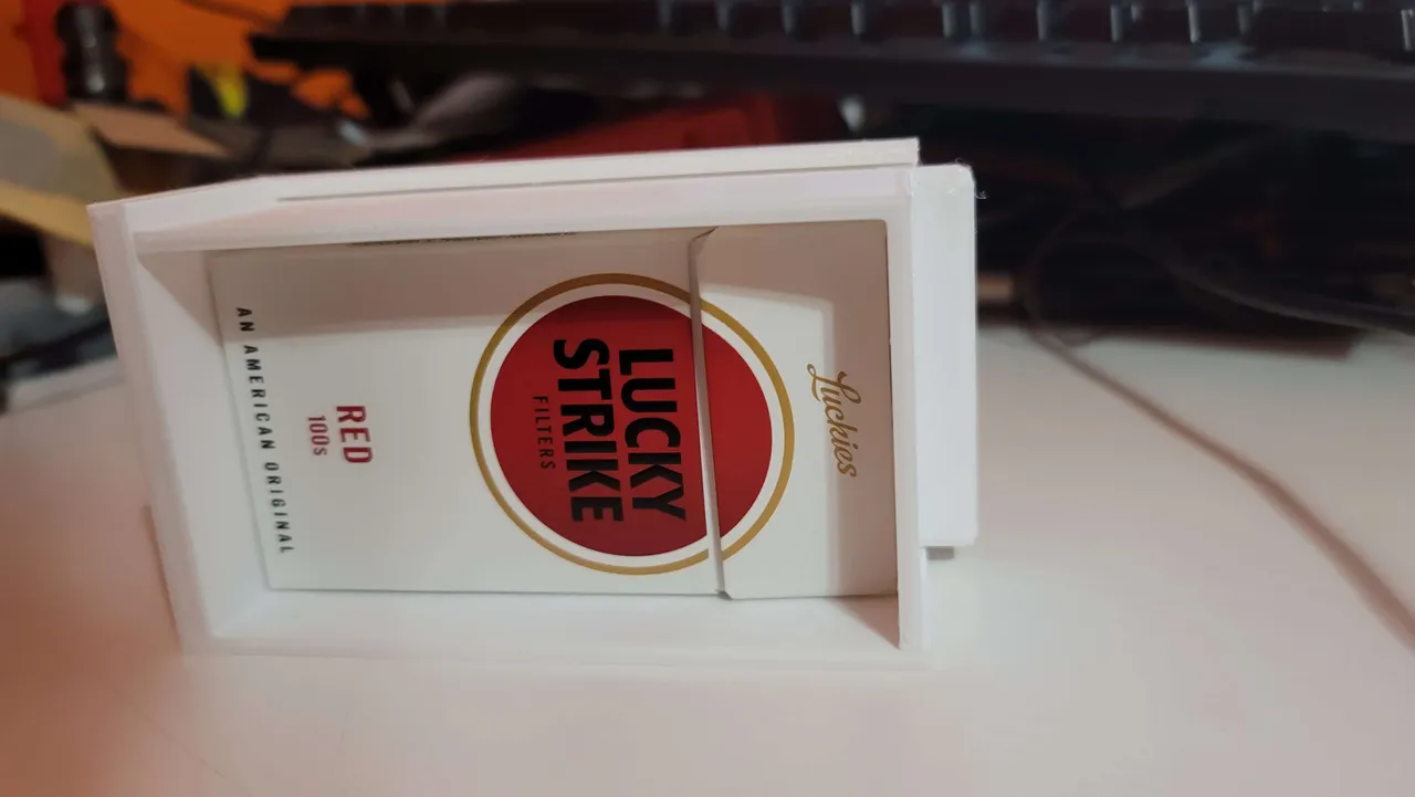 Magnetic cigarette box under desk storage by AlfredBurns