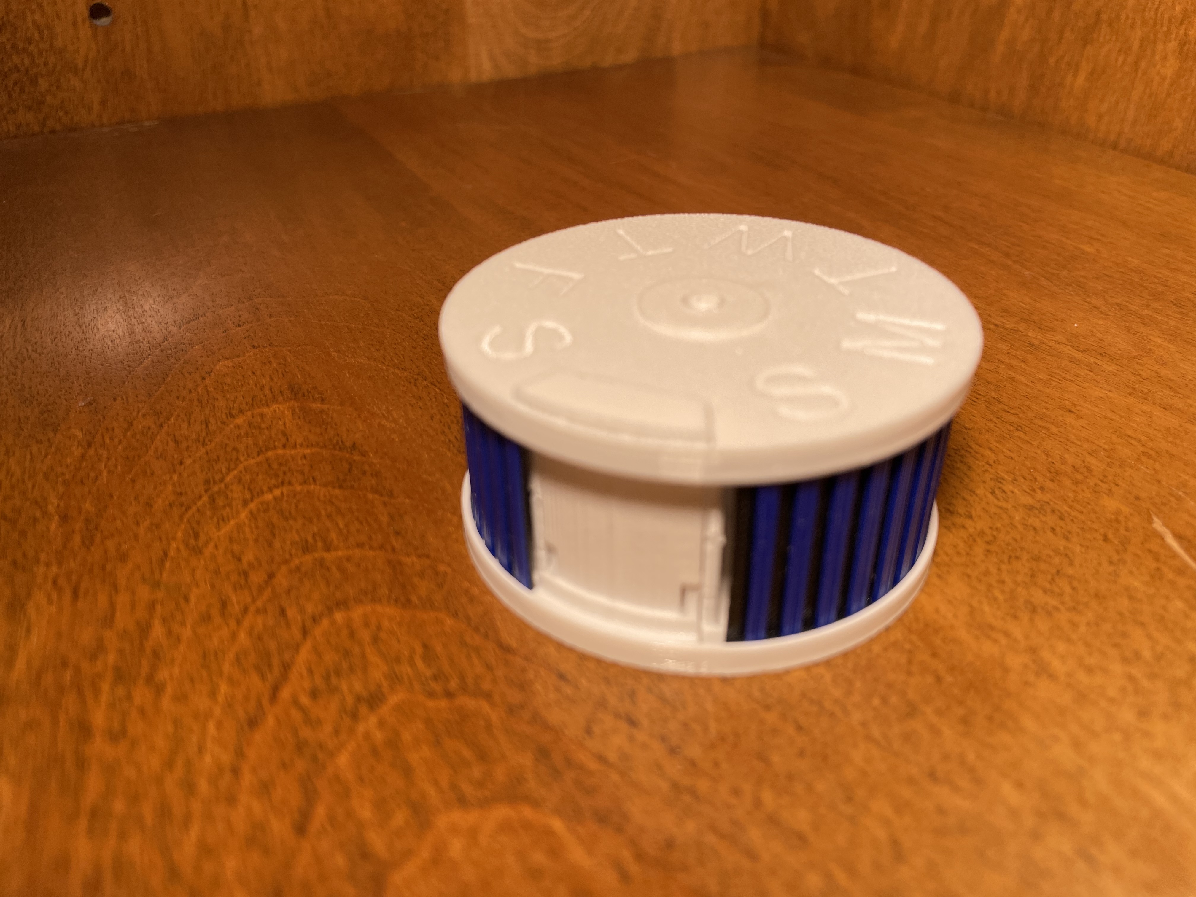Miniatura 2 do modelo 3D Circular Shutter Pill Box