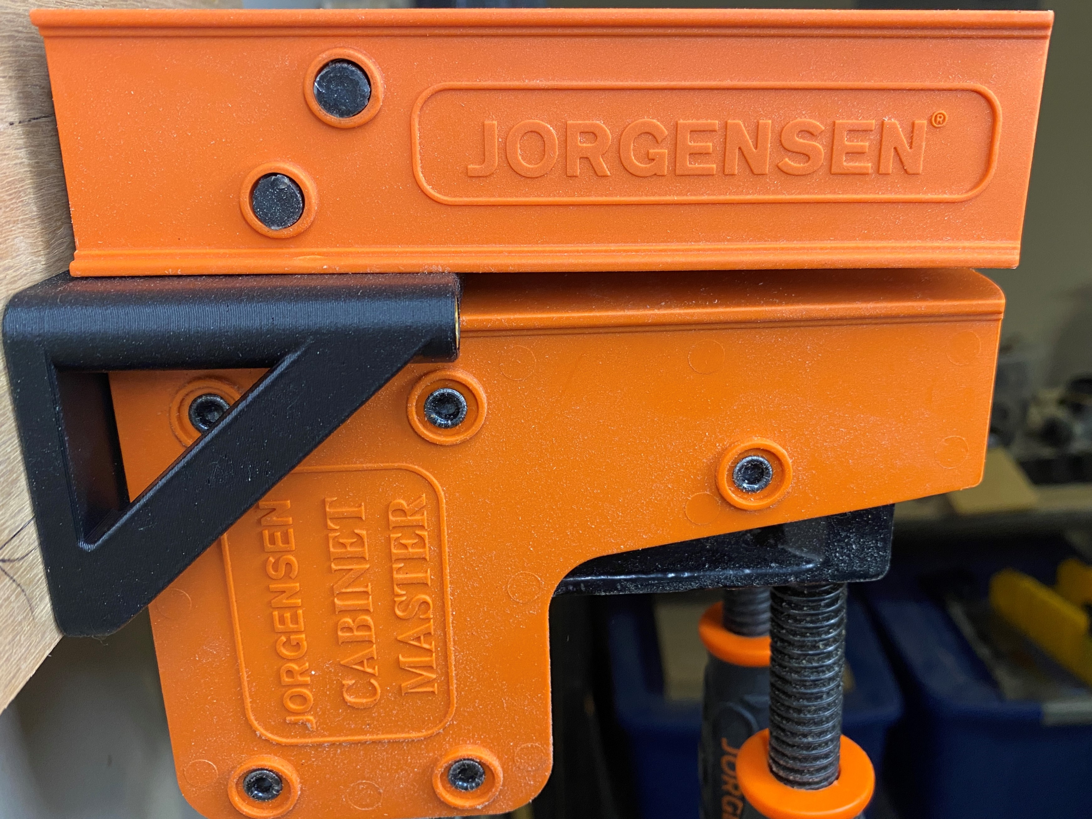 Universal Parallel Clamp Holder by Pending Progress Download free STL