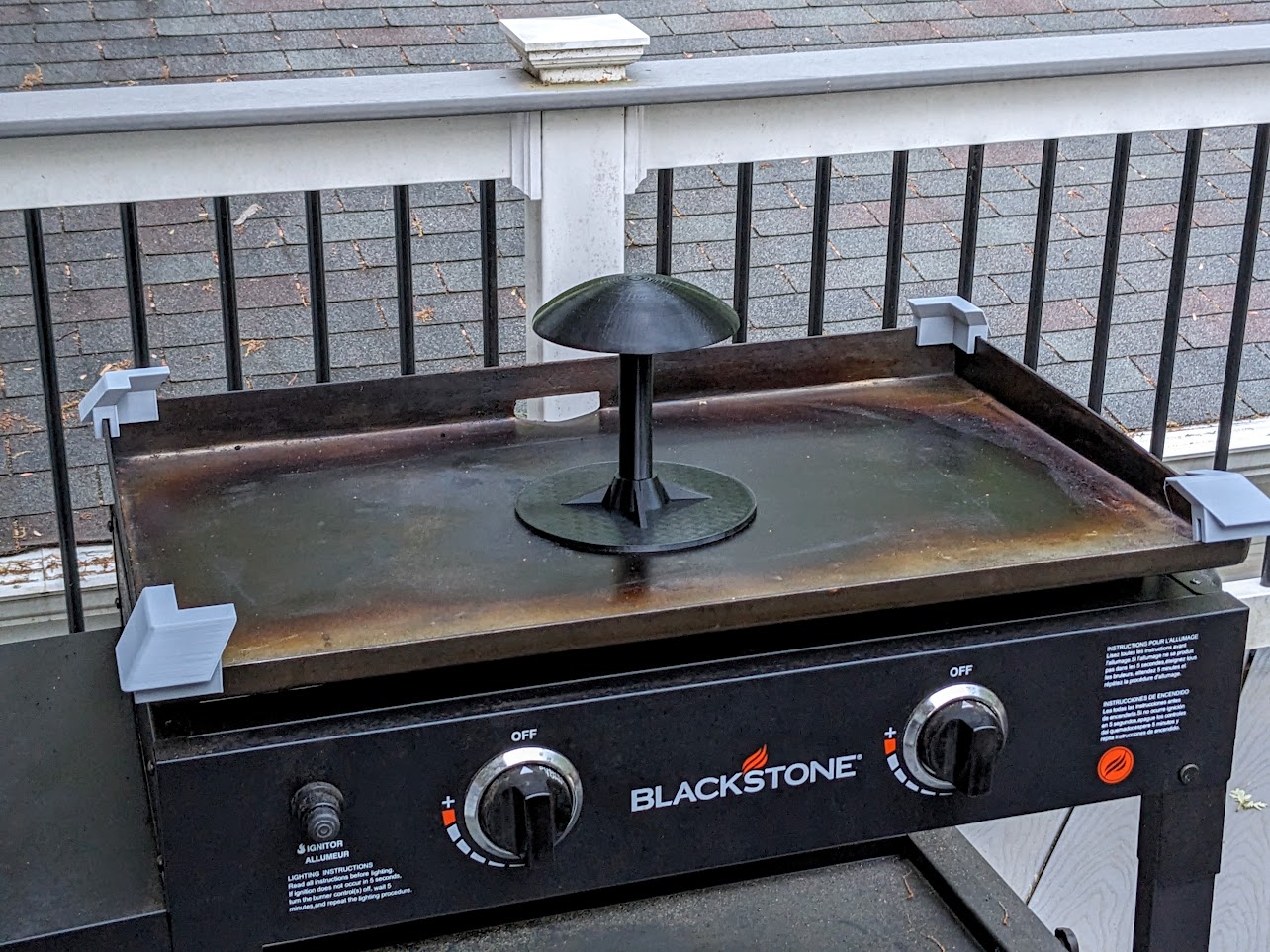 Griddle Cover Prop for Outdoor Griddles