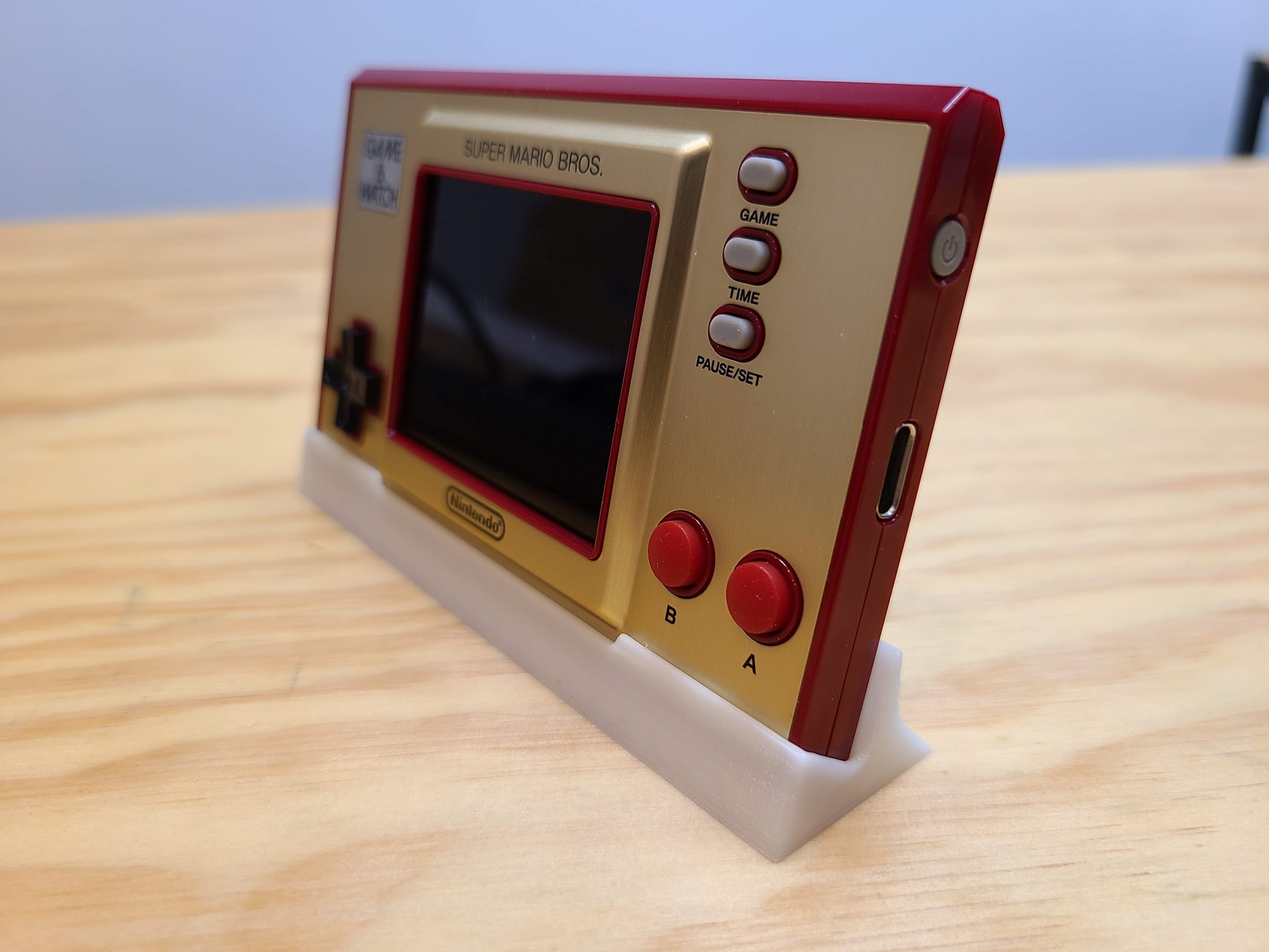Nintendo Game and Watch Stand by RETROCUTION Download free STL model