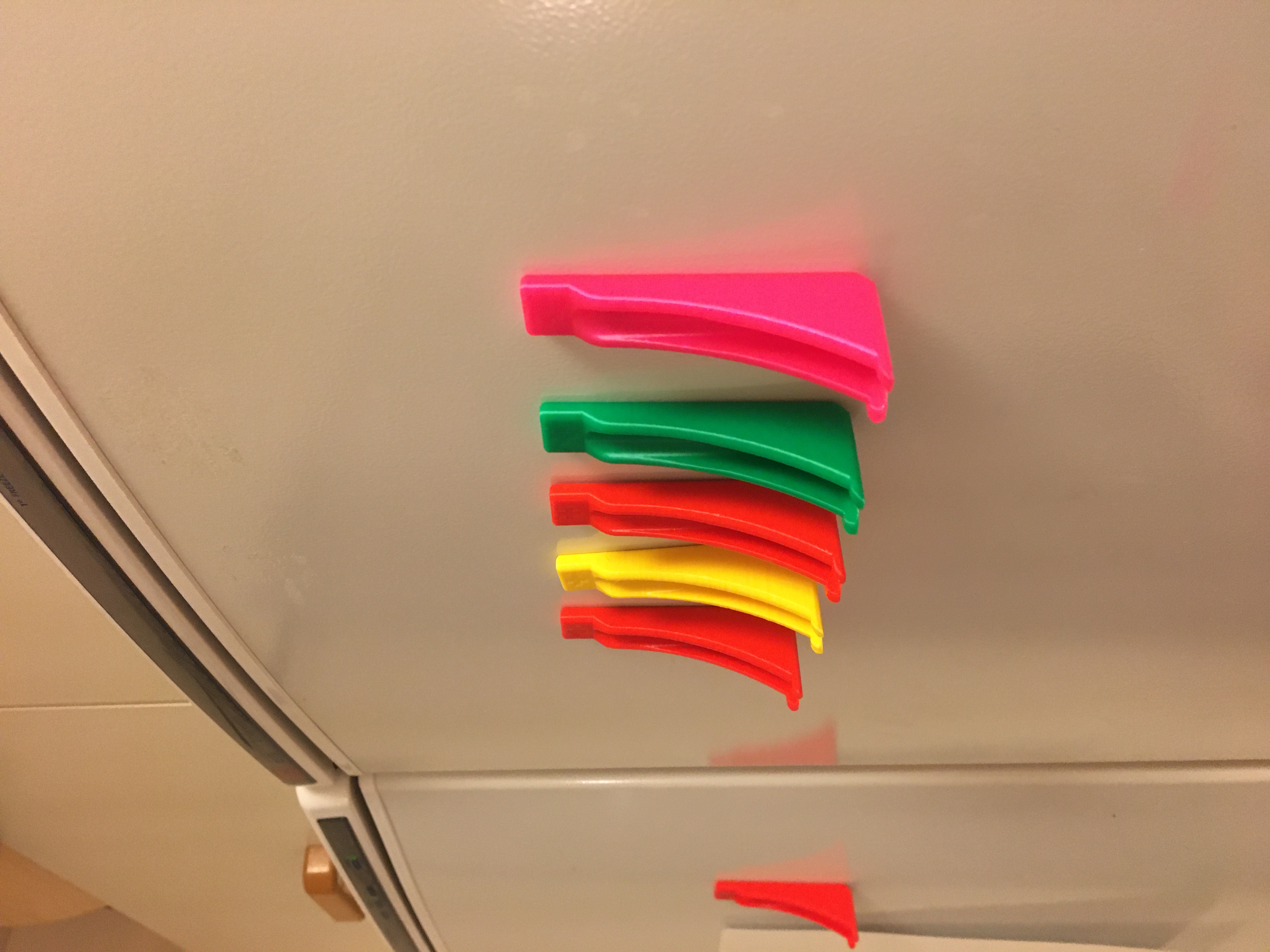 Tiffer - The Tick Remover Fridgemagnet.