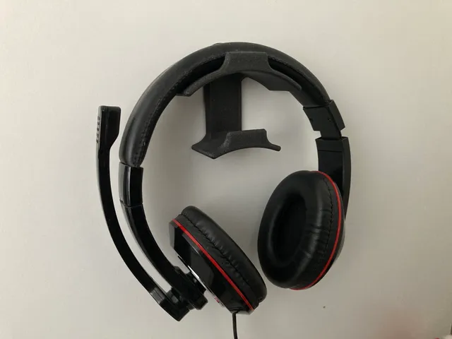 Headphones wall hanger (easy to print)
