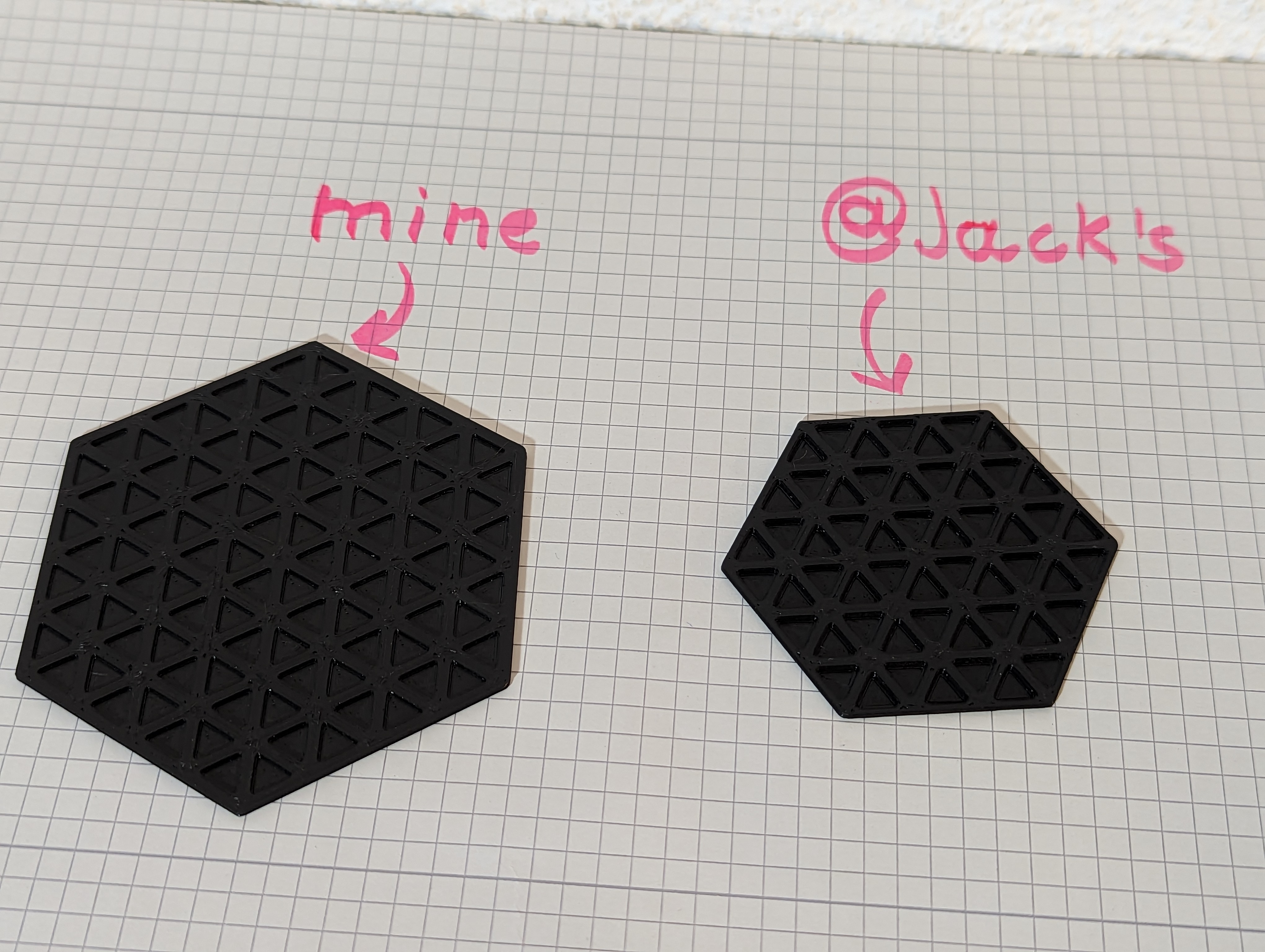Miniatura 2 do modelo 3D Hex Coaster