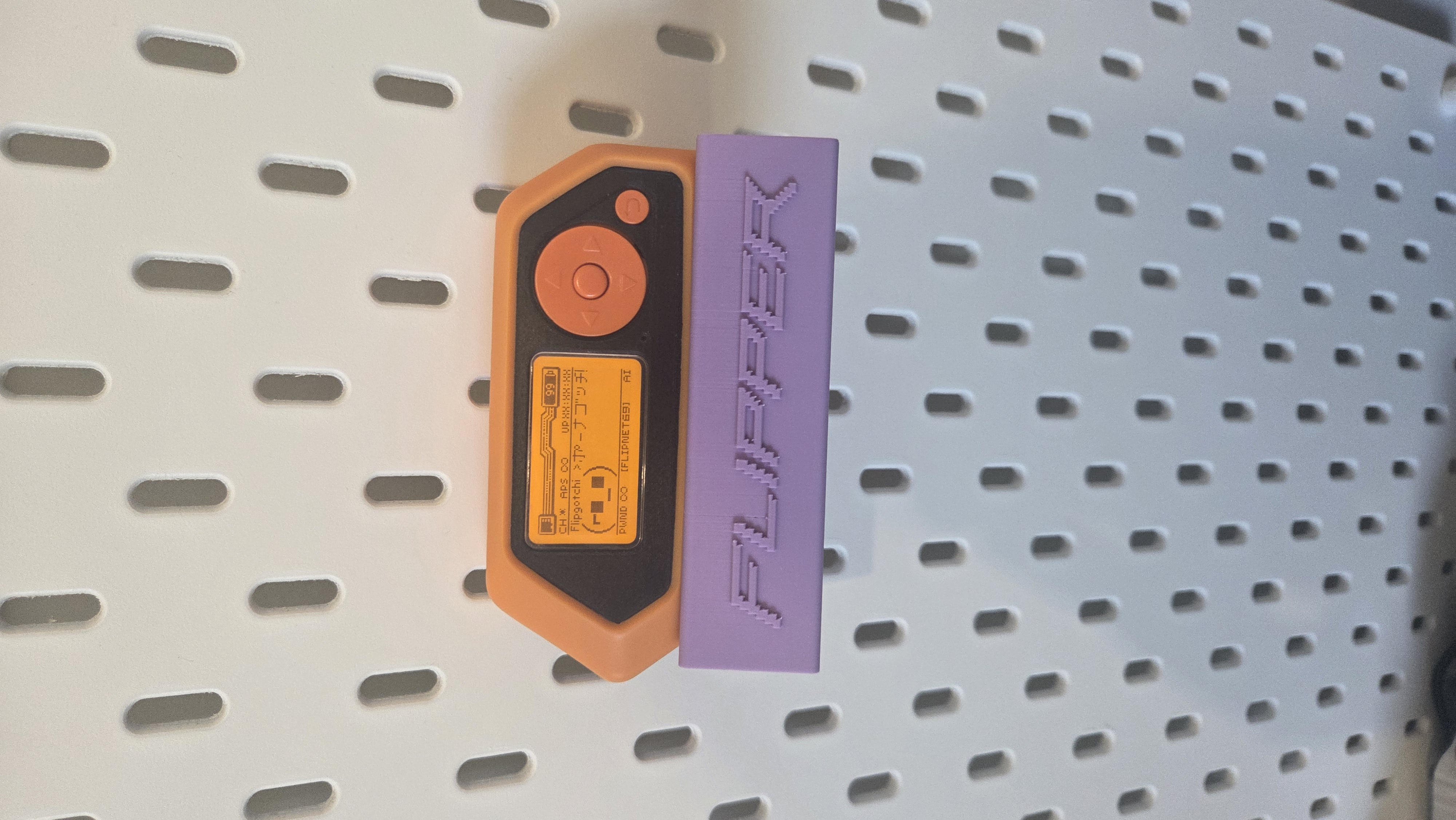 IKEA Skadis Flipper Zero dock