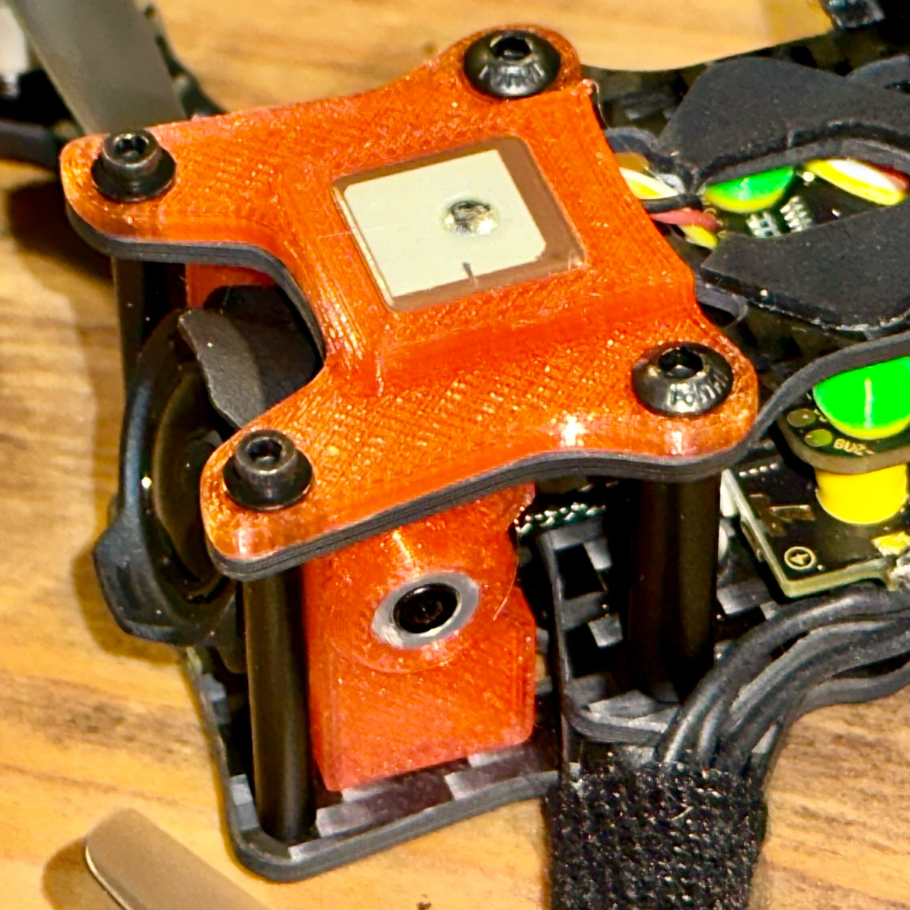 Siren F3 / GOKU GM10 Nano V3 GPS mount