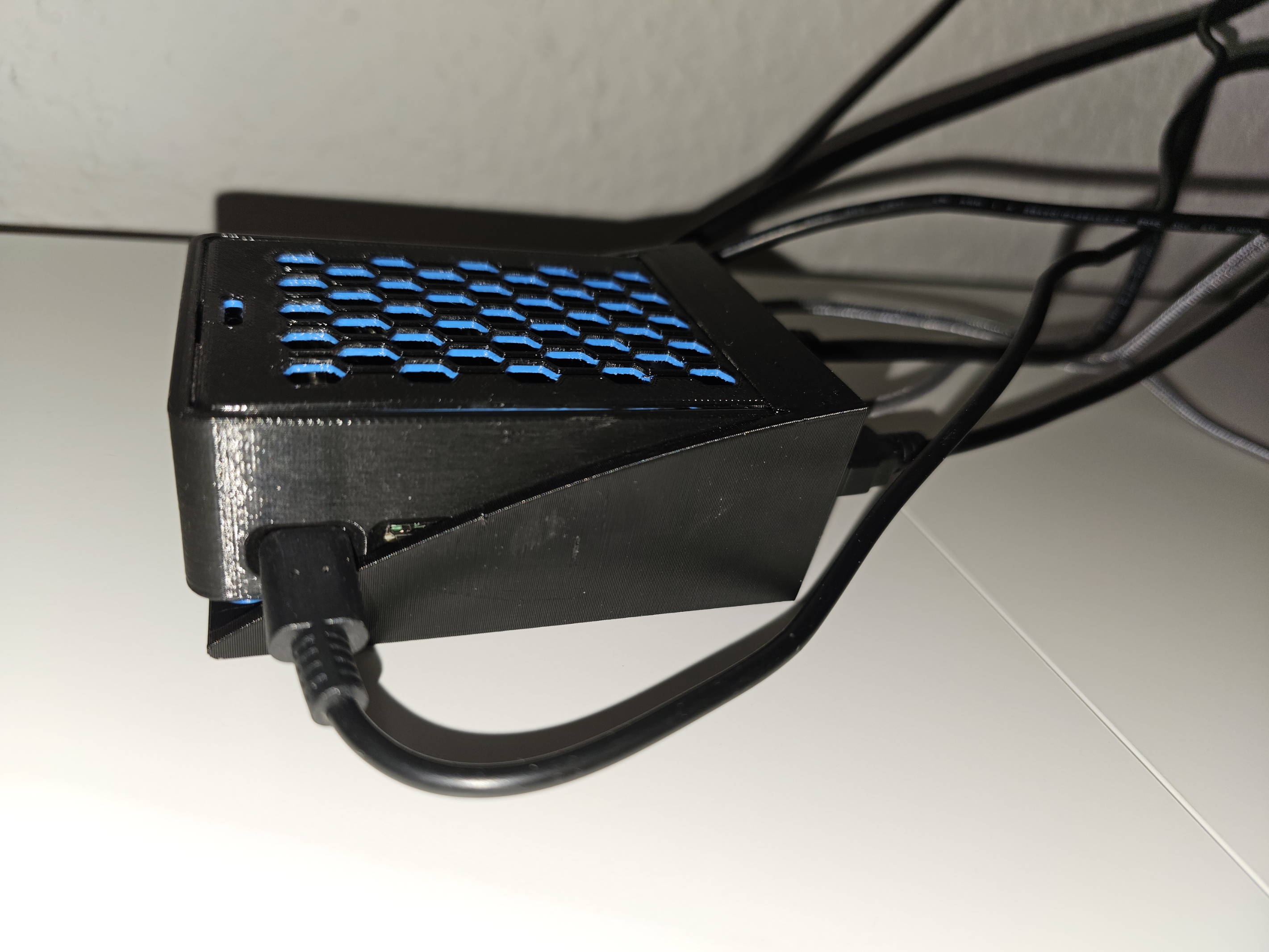 Schrankhalterung für Raspberry Pi 3/4 B+ Case