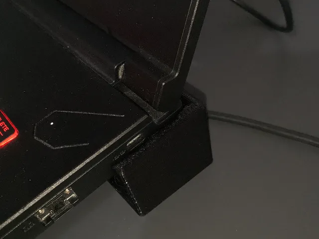 MSI GF63 laptop riser
