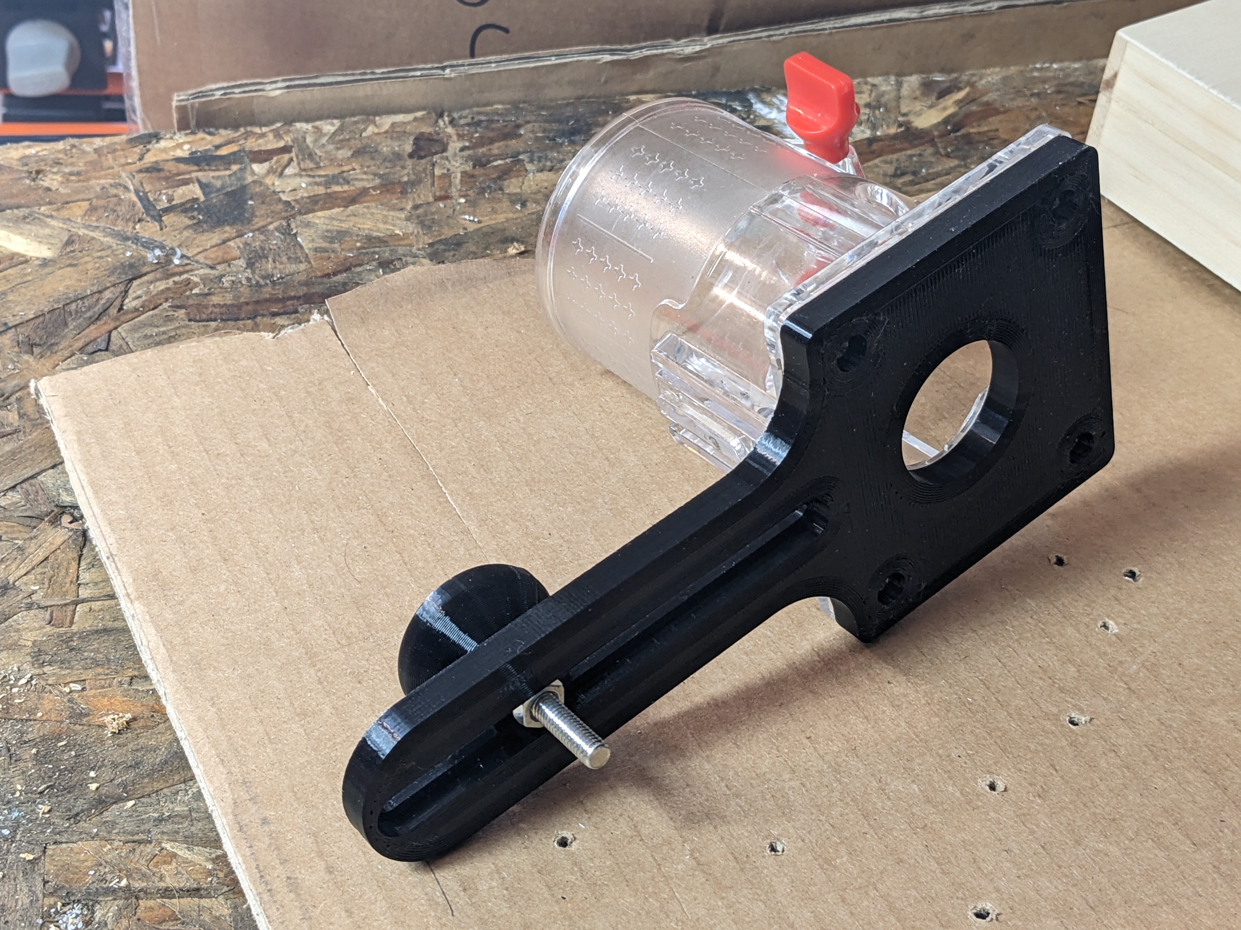 Harbor Freight Router Circle Jig 3D model thumbnail