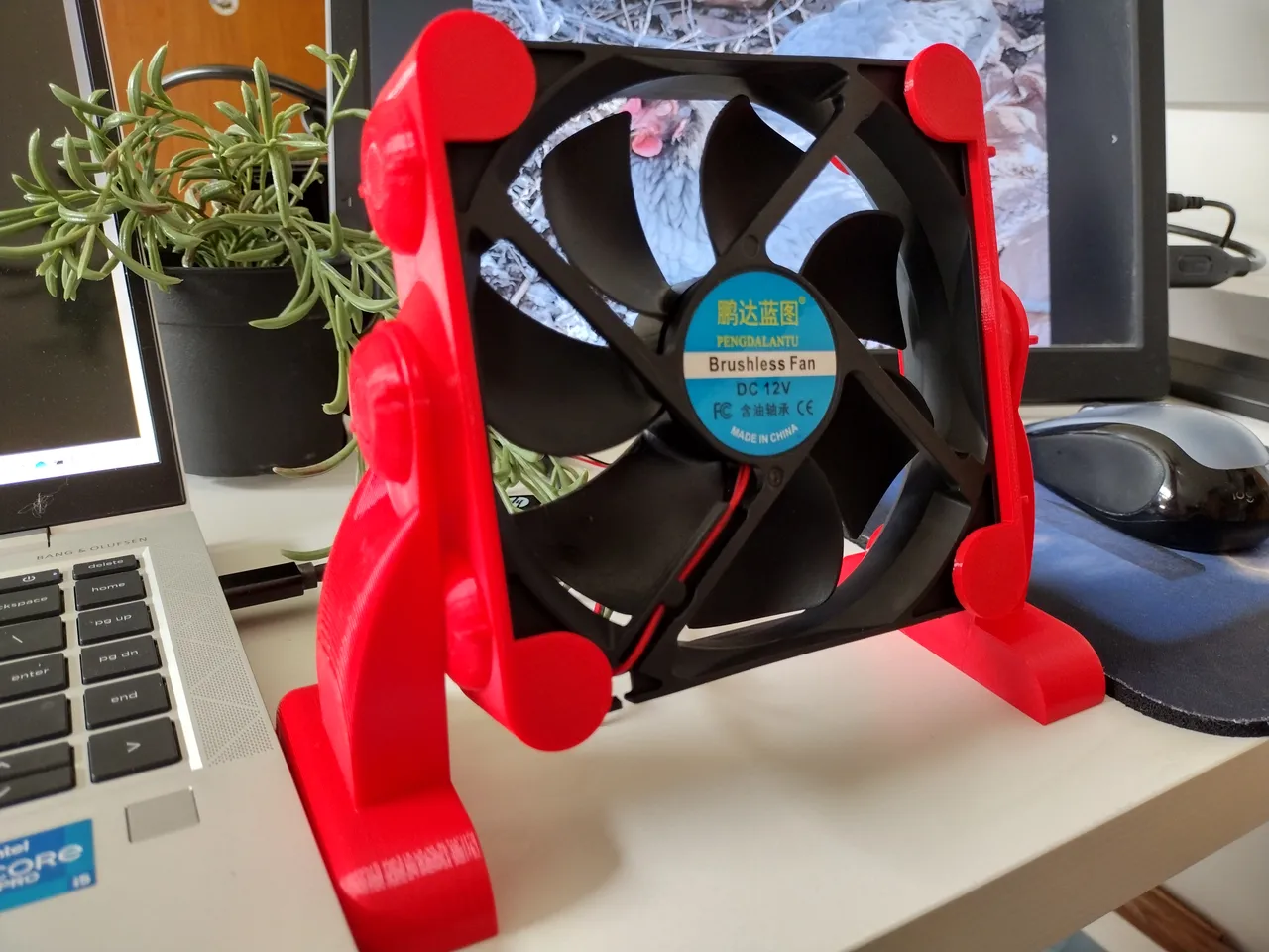 BigFoot Desktop Fan by Dan the 3D Printing Dad, Download free STL model