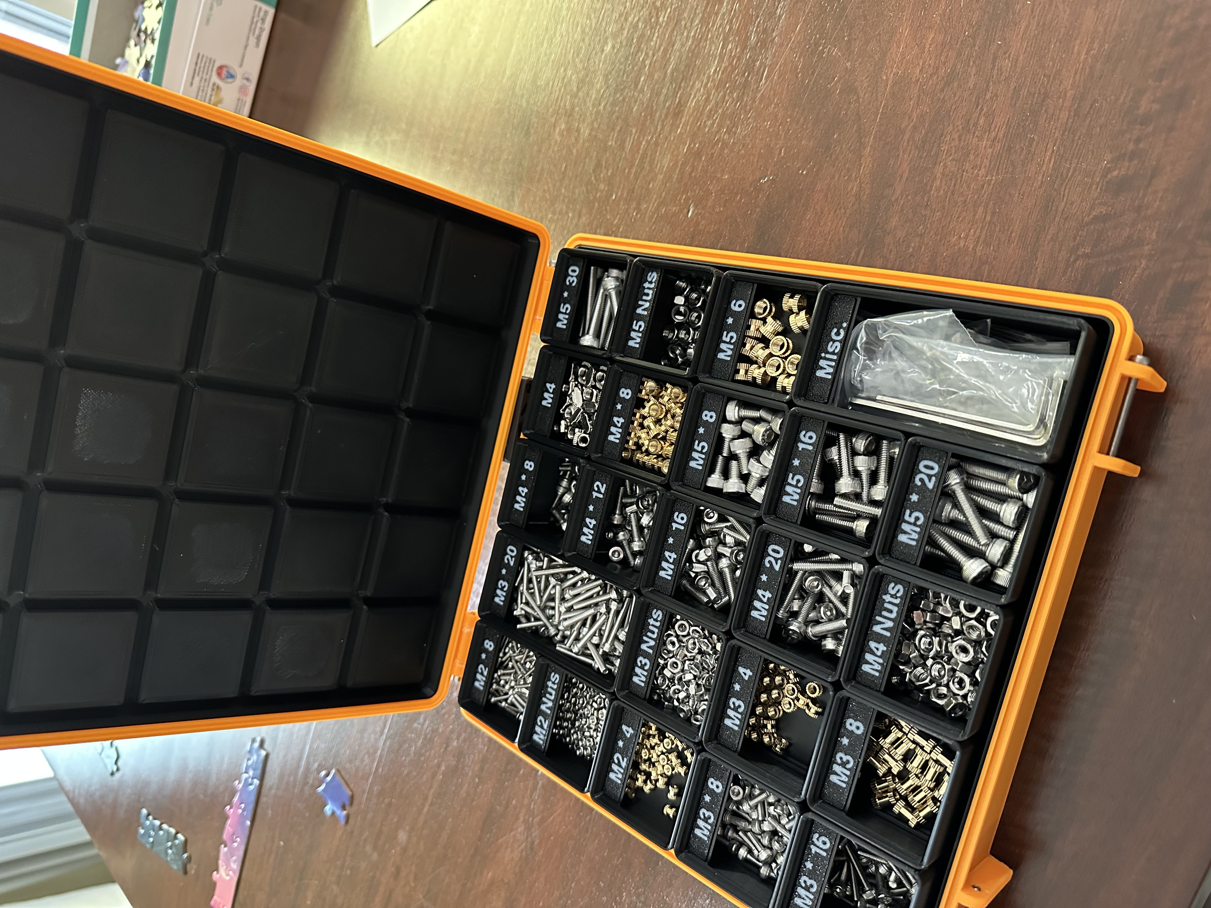 Rugged Metric Bolts Box (+ printable labels)