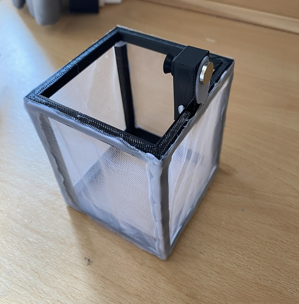 Cheap and messy fry net