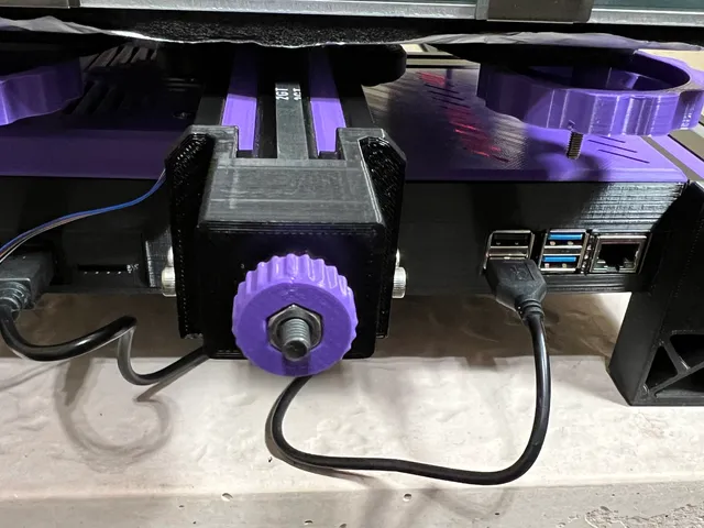 Belt Tensioner Knob - M4 Nut Compatible Remix