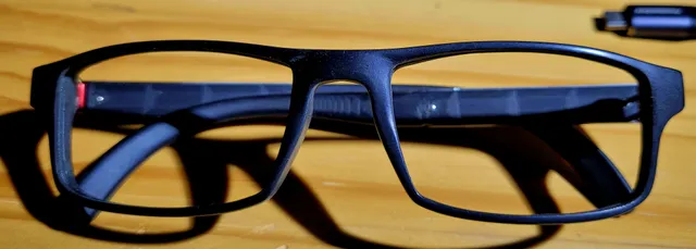 Glasses frame