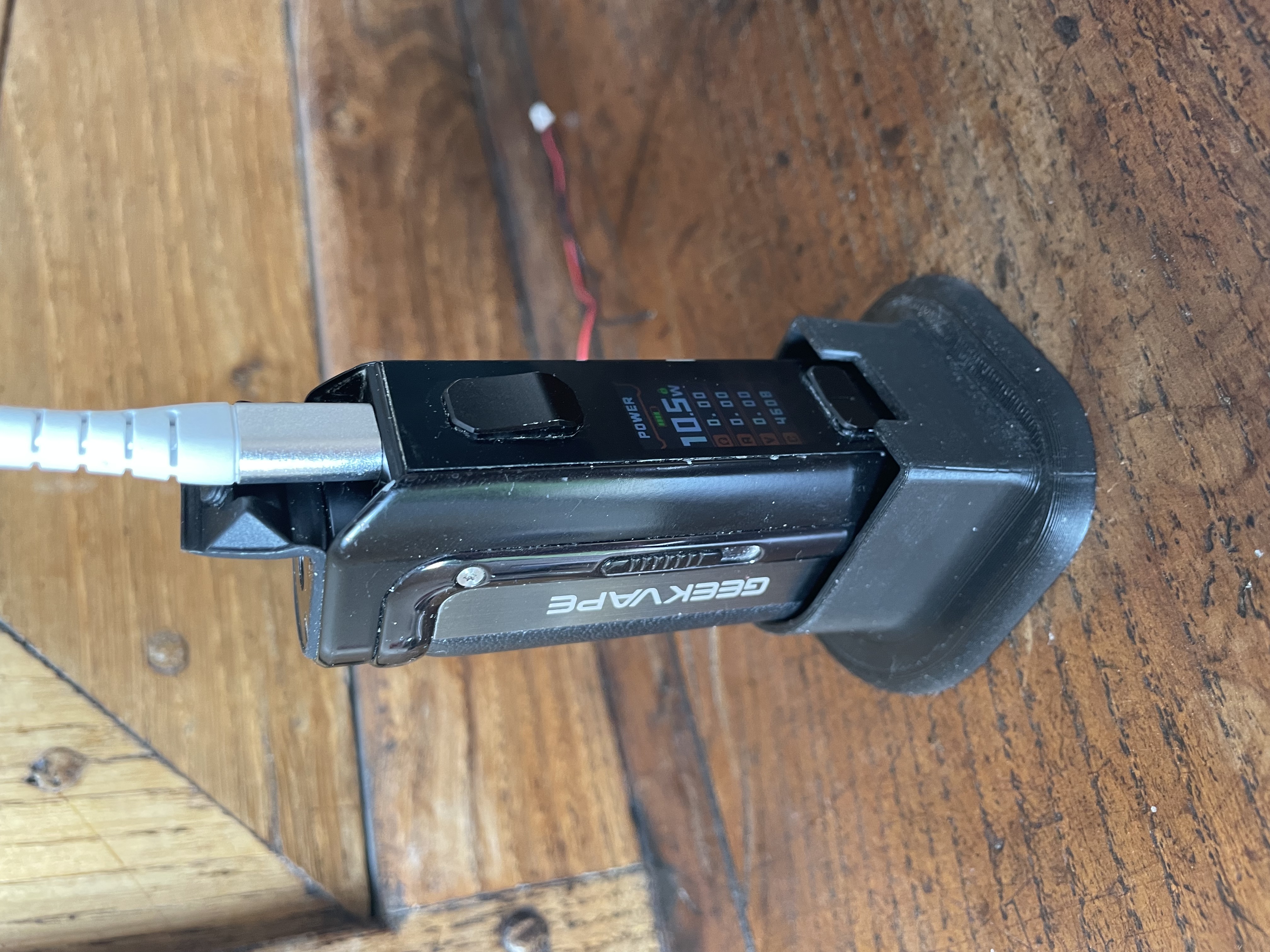 Geek Vape Box M100 Aegis Mini 2 Stand