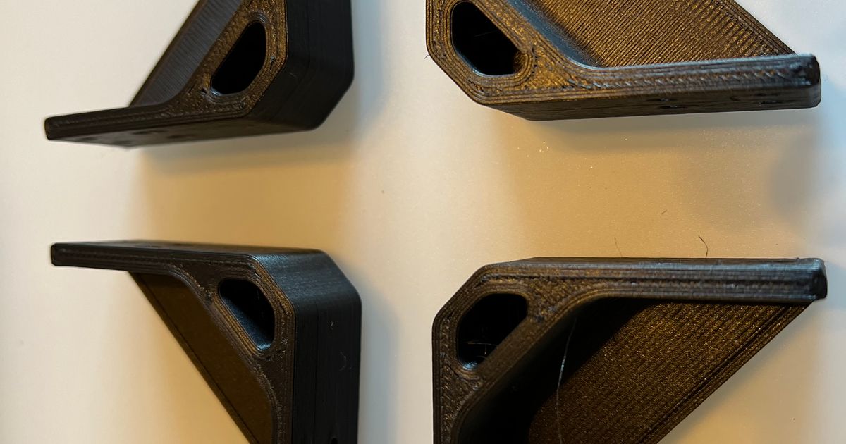 Reinforced Angle Bracket by Andrew Leigh Download free STL model