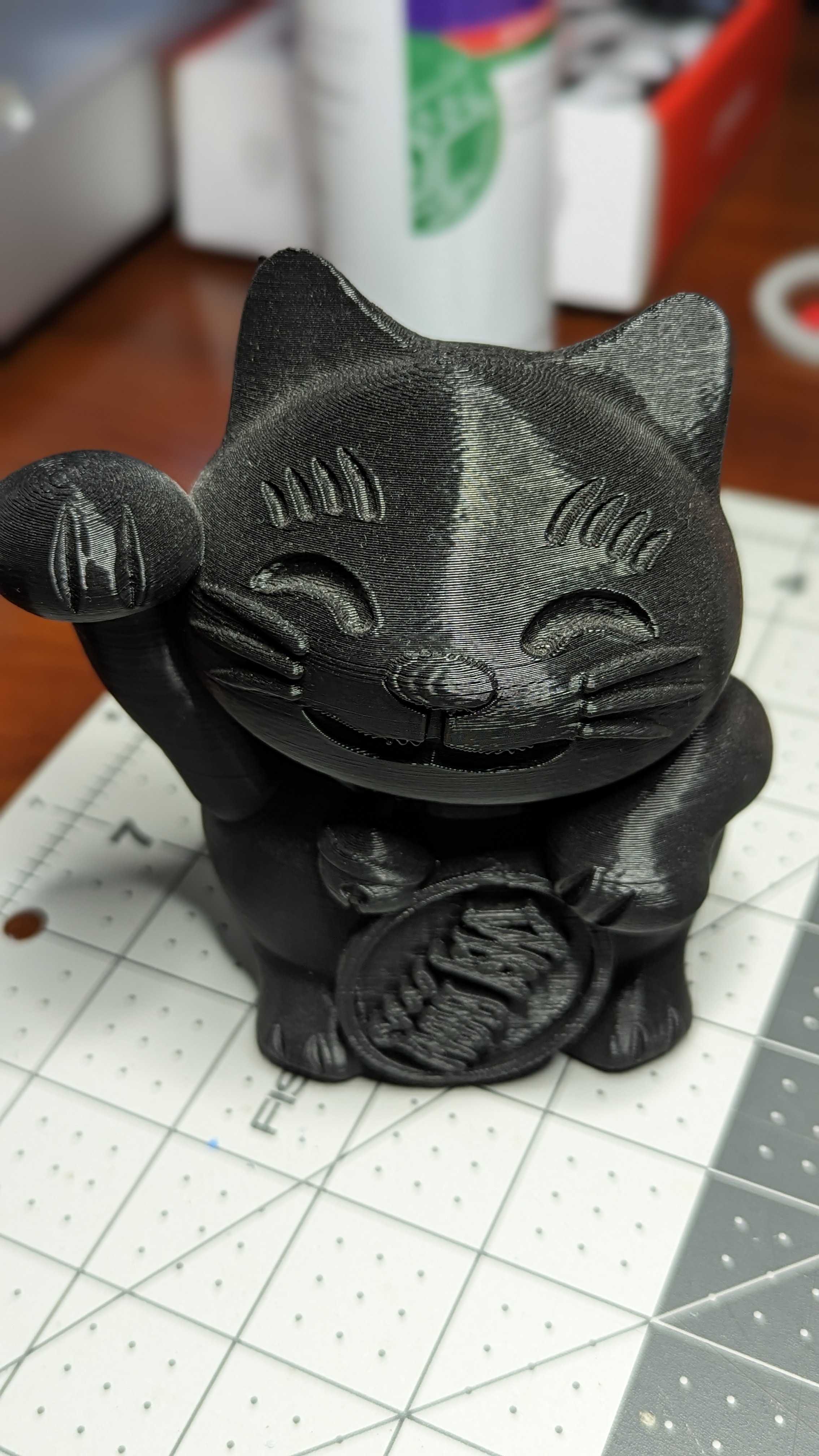 Happy Cat (Maneki Neko)