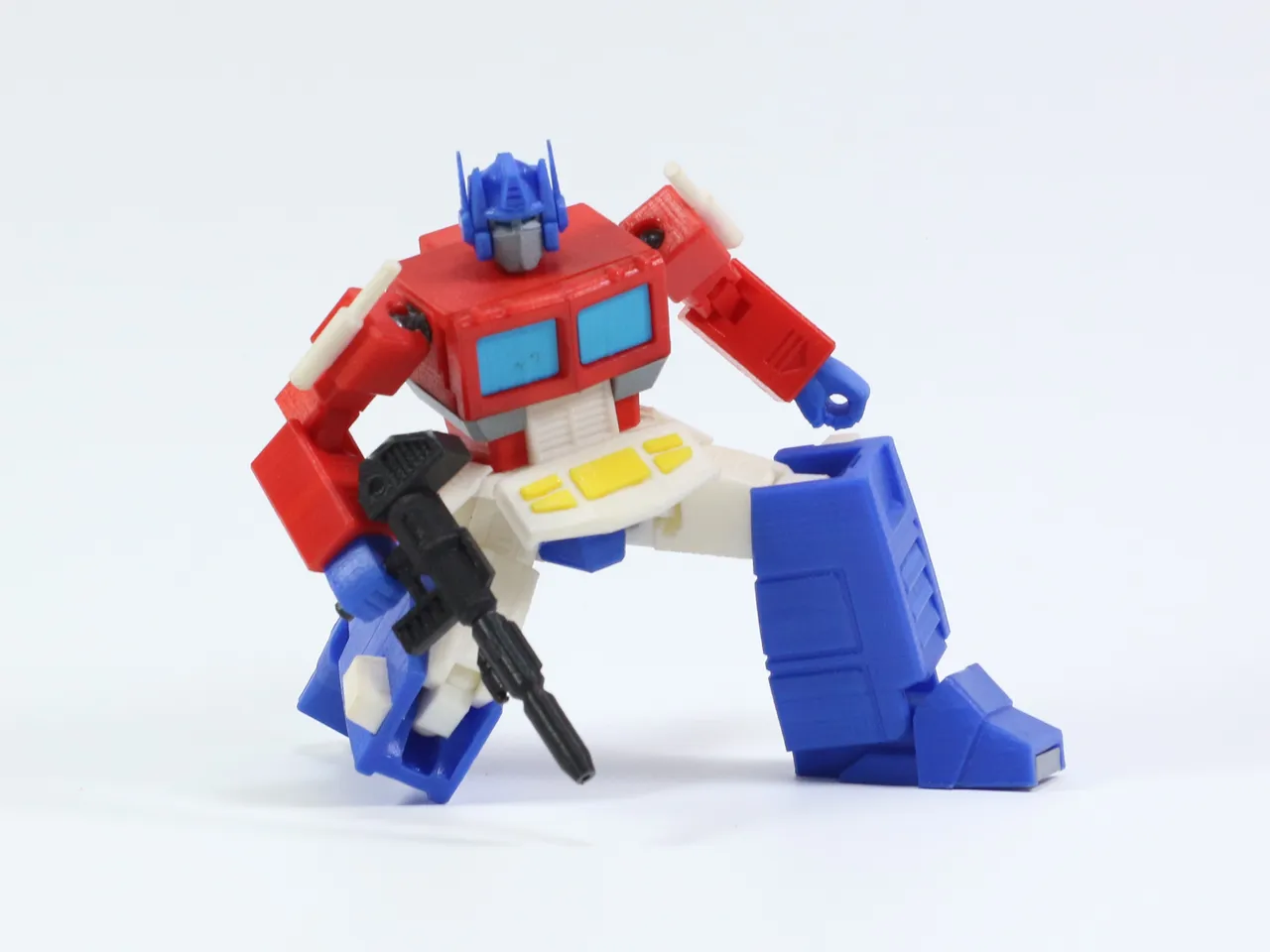 Free STL file Optimus Prime G1 Action Figure 🤖・3D printing