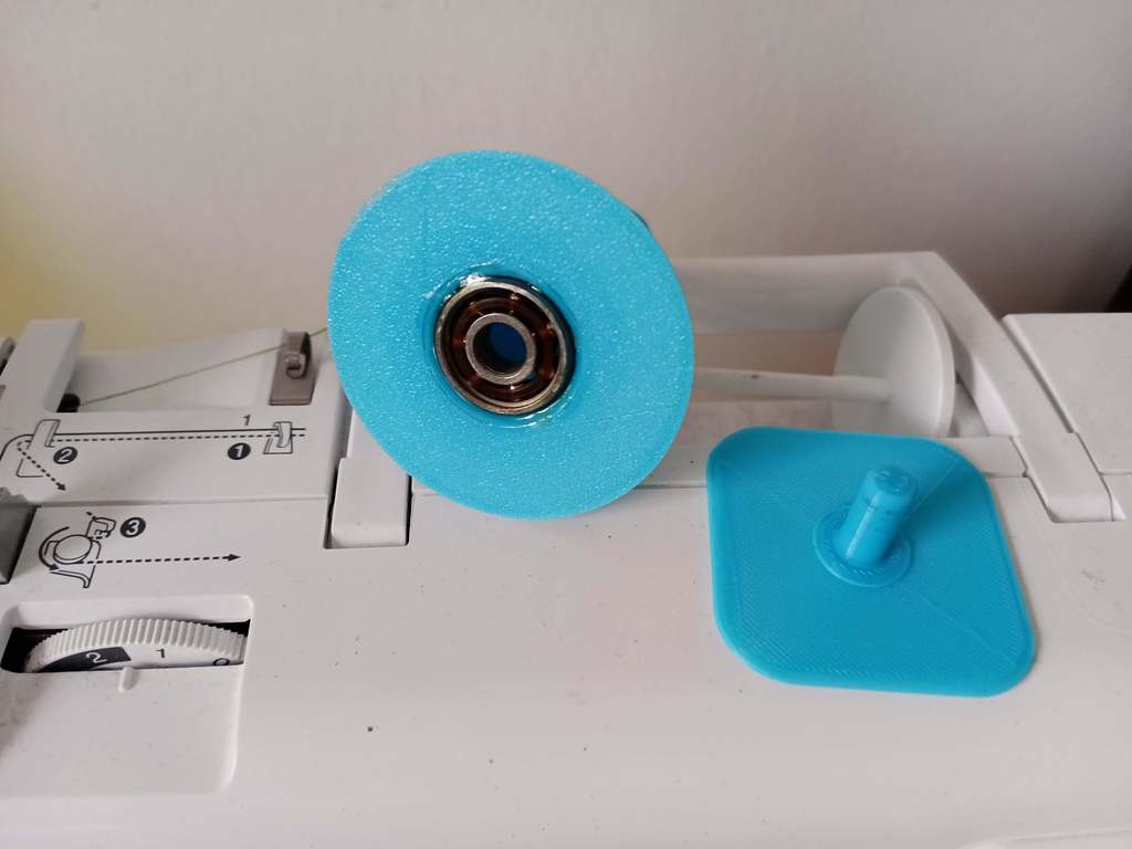 Spinning thread holder (and hoop) for brother embroidery machine SE600