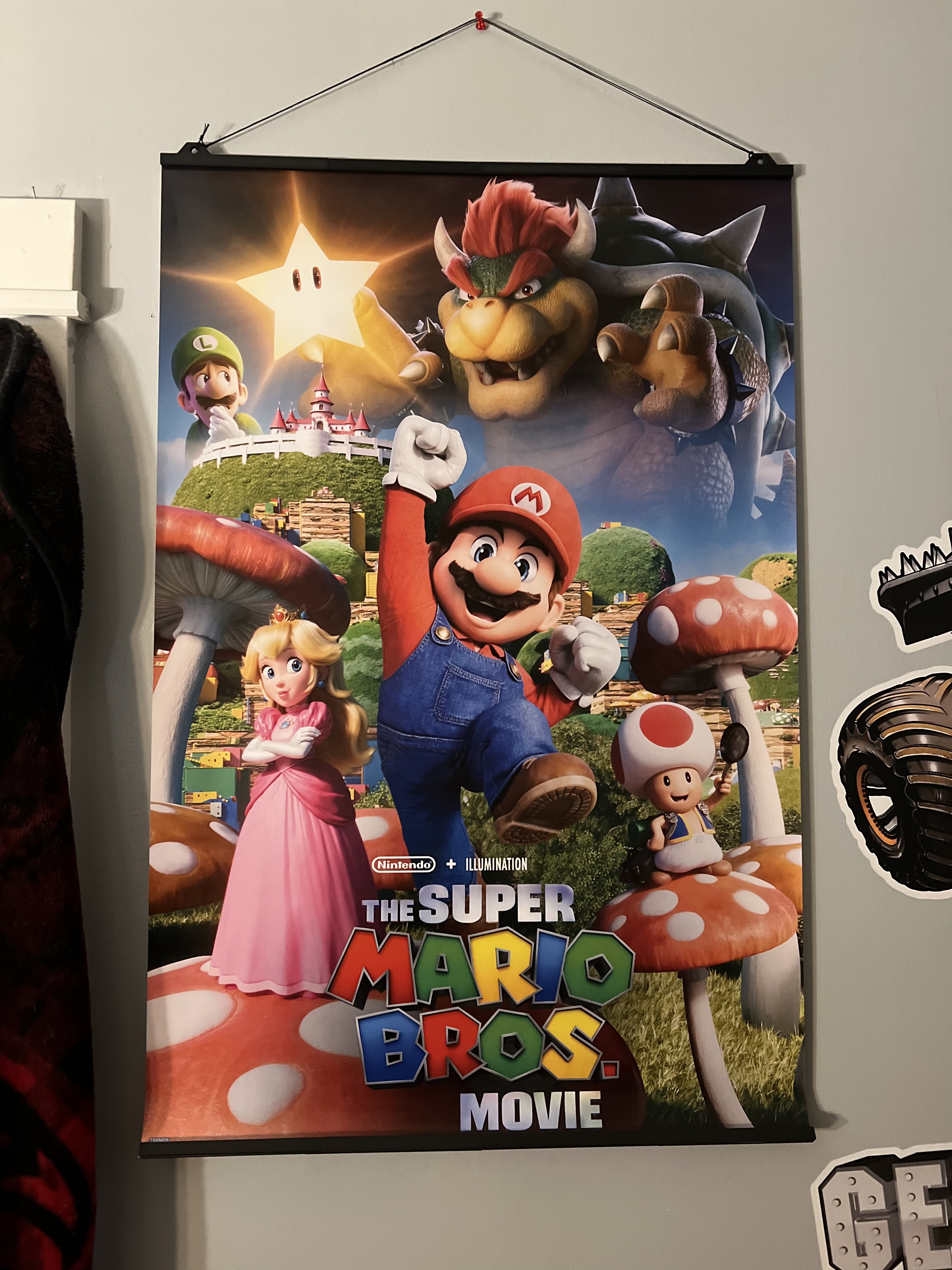 Poster hanger frame - magnetic