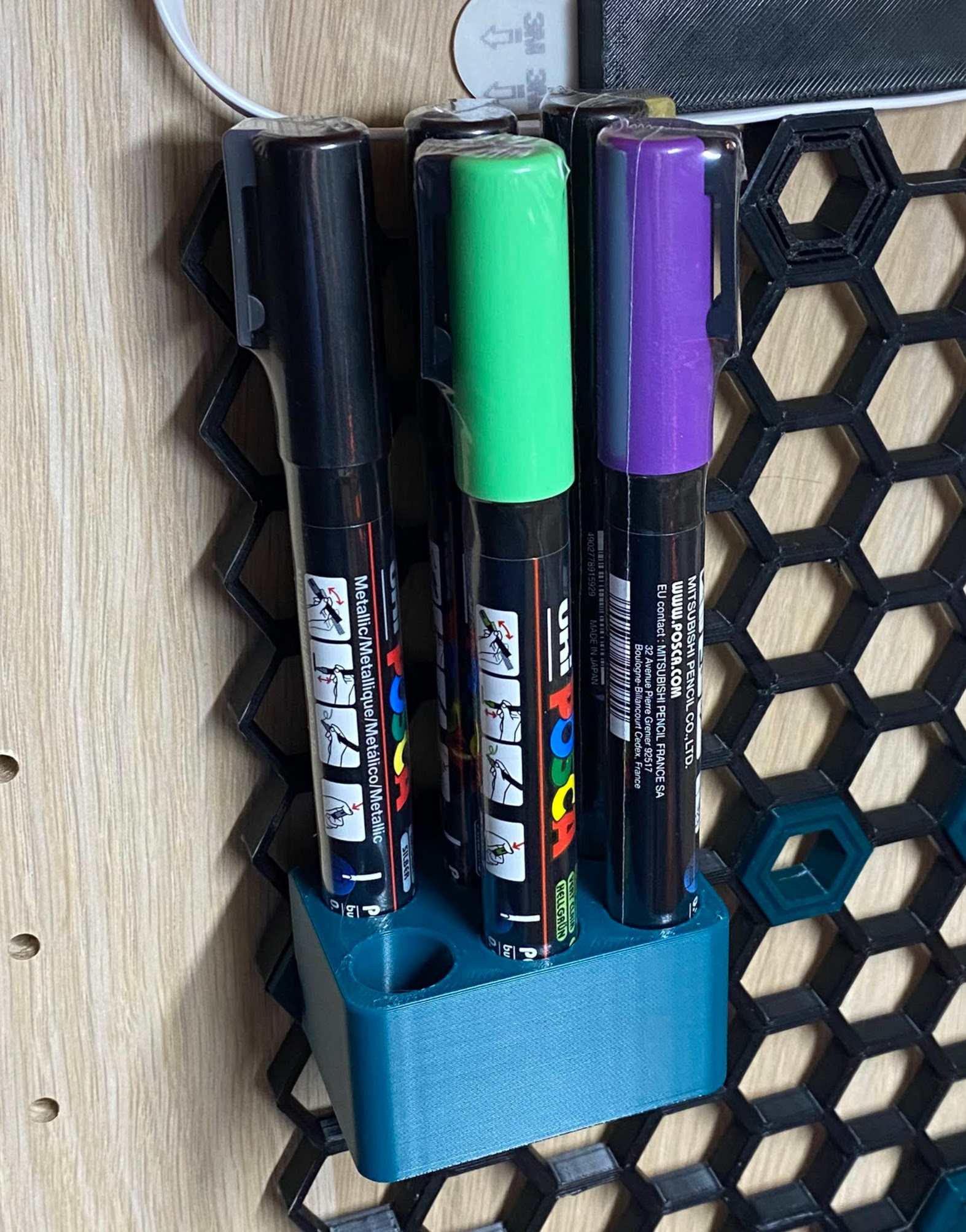 Honeycomb Wall Holder - For Pen / Marker x 6