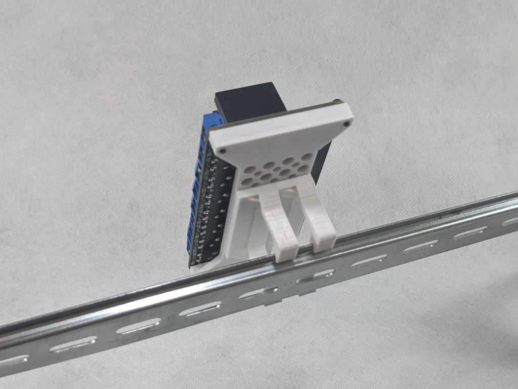 SSR Relay DIN Holder Arduino by opentux | Download free STL model ...